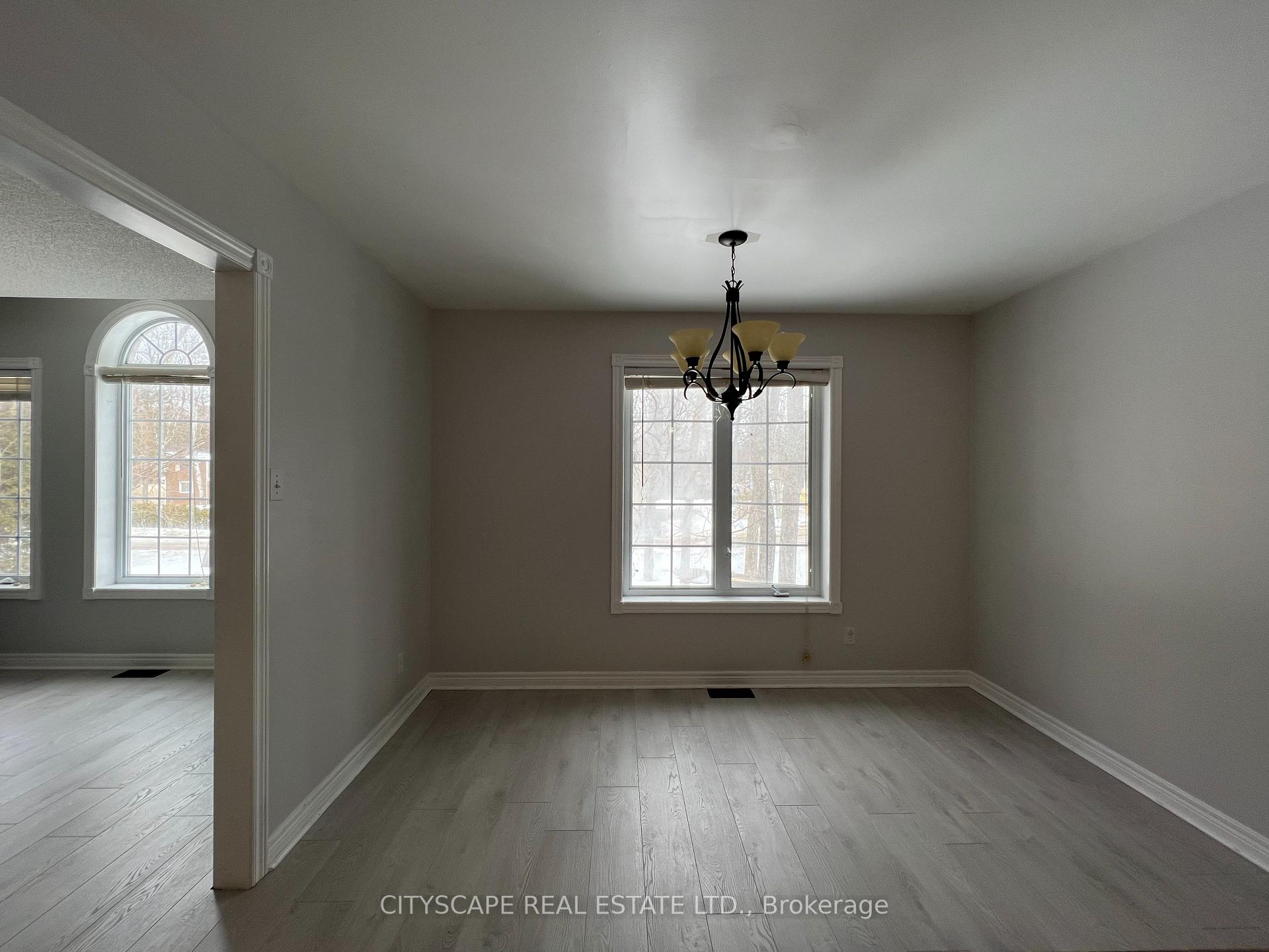Photo 6 of 124 41st Street N, Wasaga Beach — HOMEH