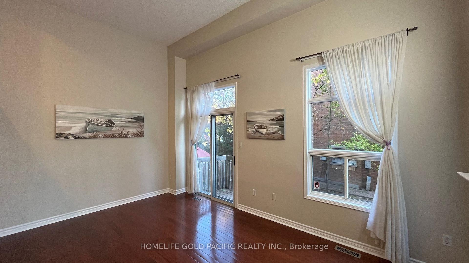 Photo 5 of Unit 74, 95 Weldrick Road, Richmond Hill, Observatory — HOMEH