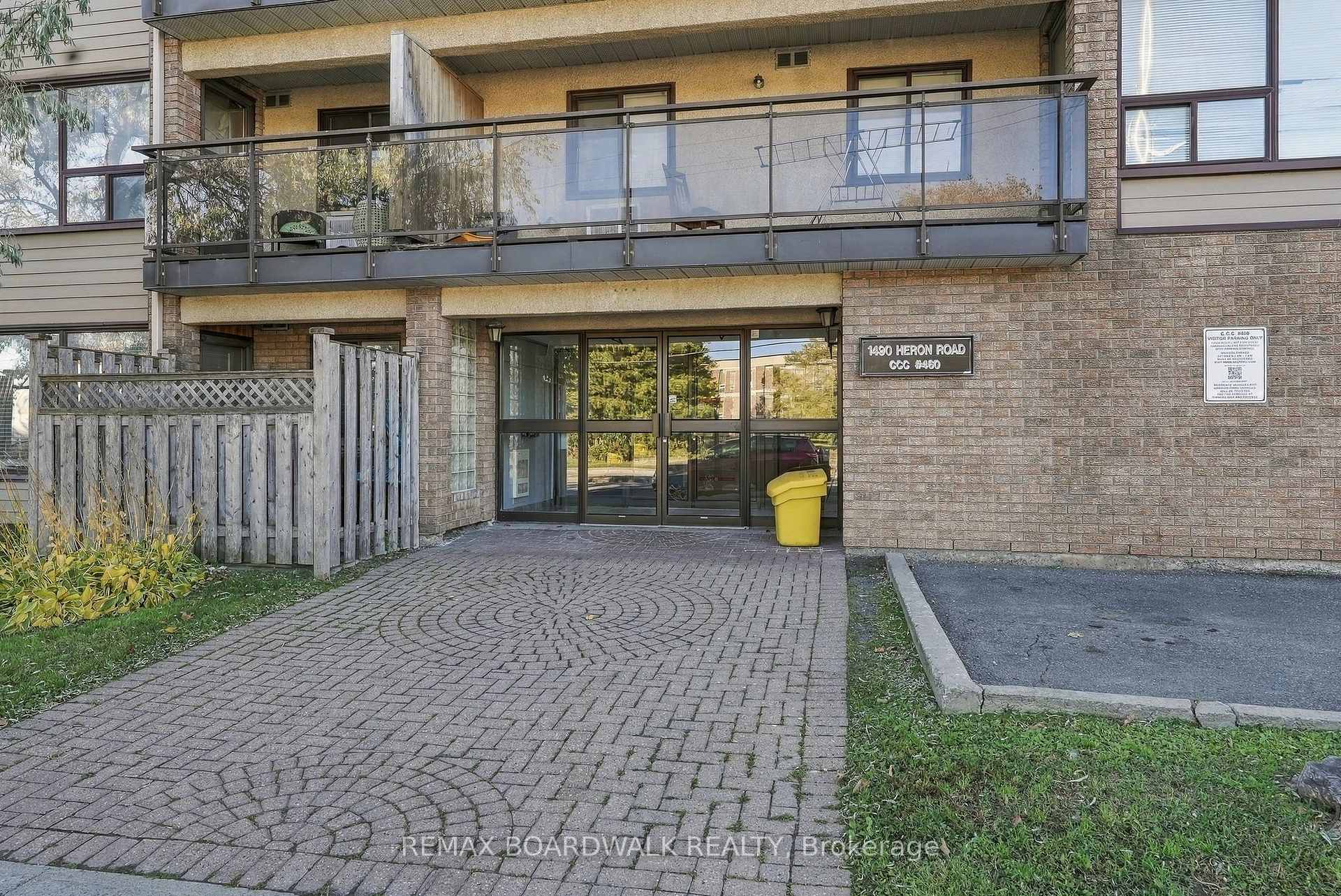 Photo 4 of Unit 204, 1490 Heron Road, Ottawa, Heron Gate — HOMEH