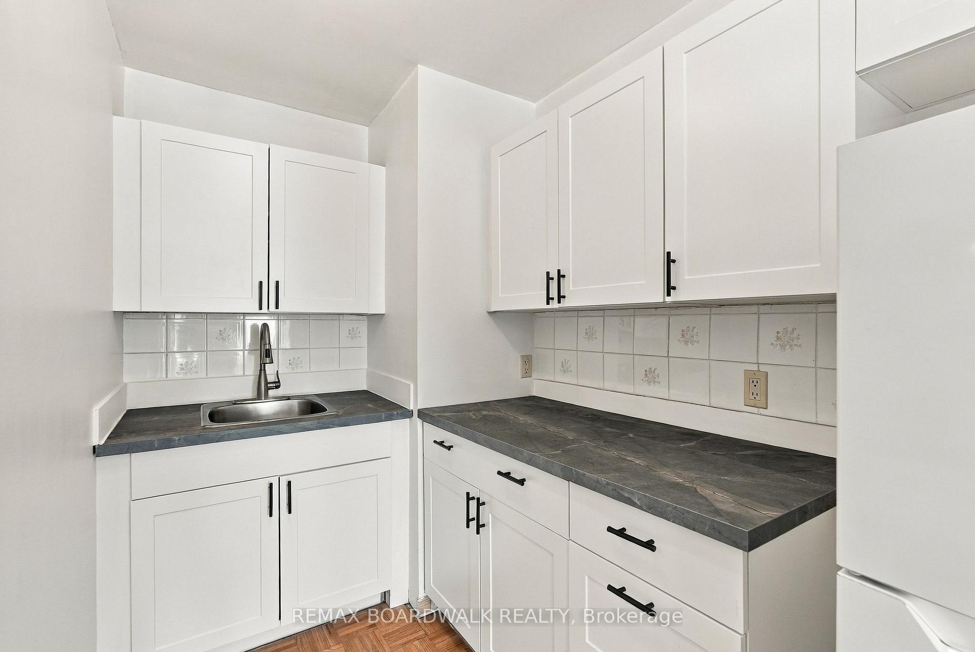 Photo 9 of Unit 204, 1490 Heron Road, Ottawa, Heron Gate — HOMEH