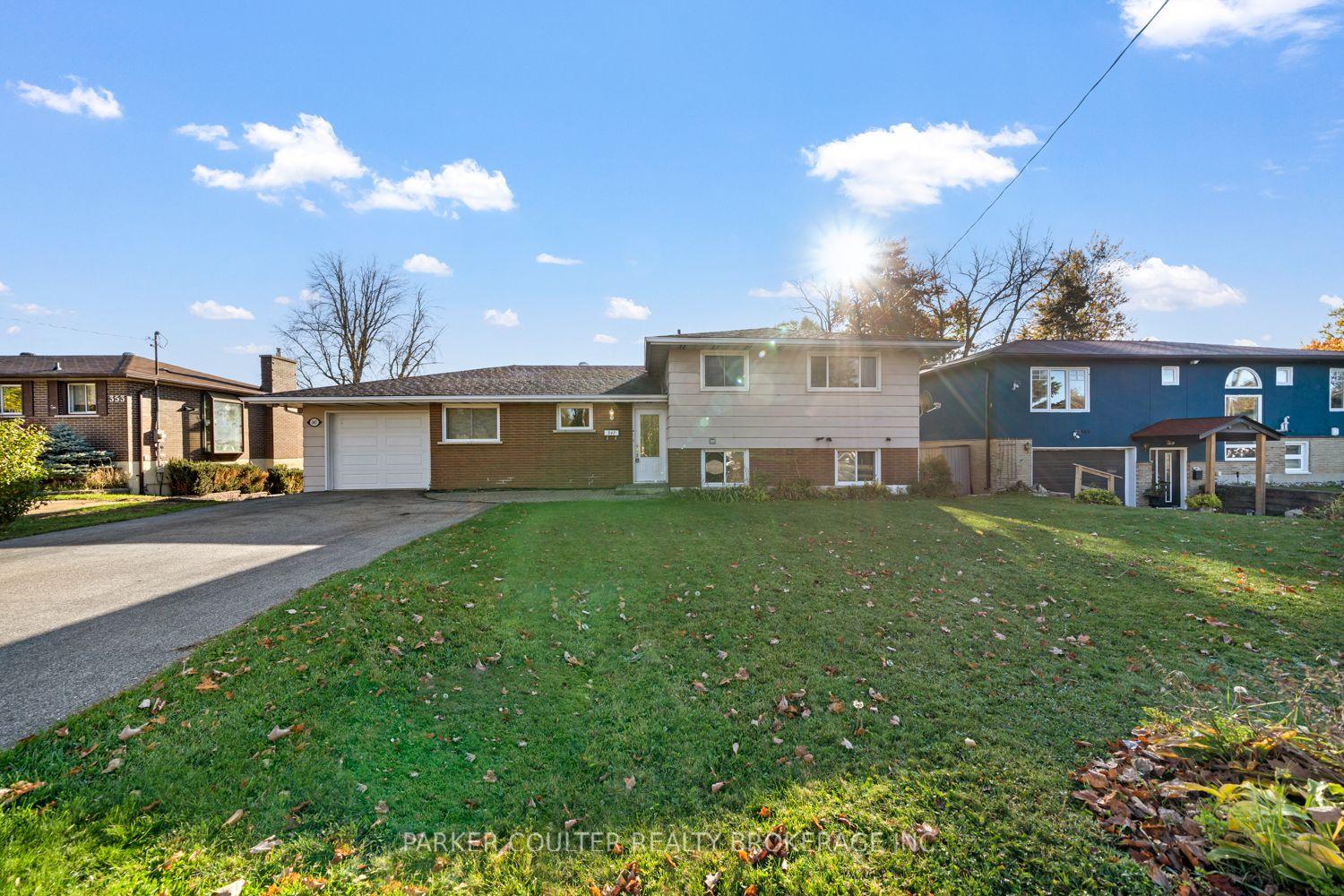Photo 4 of 347 Macisaac Drive, Orillia — HOMEH
