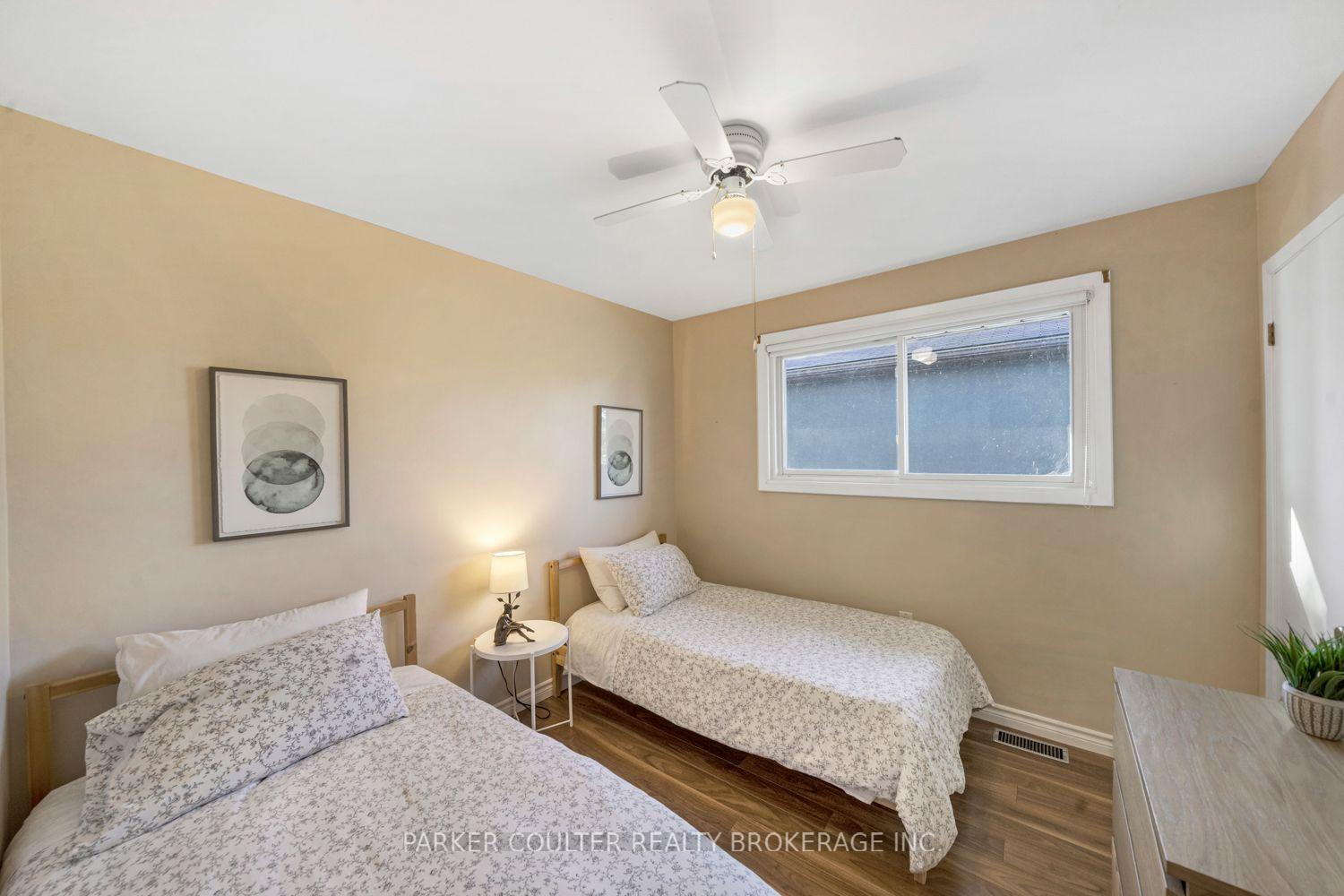 Photo 23 of 347 Macisaac Drive, Orillia — HOMEH
