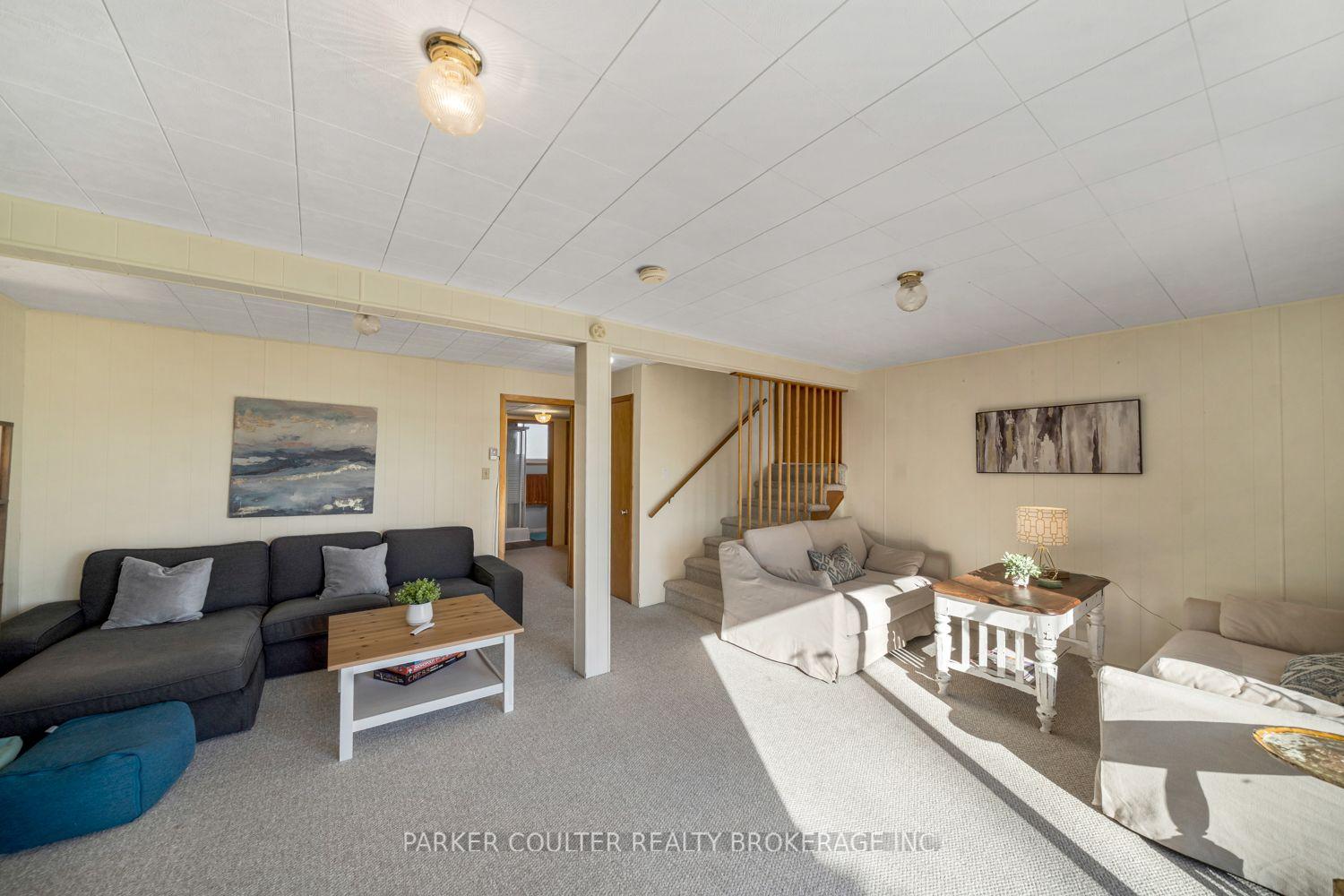 Photo 33 of 347 Macisaac Drive, Orillia — HOMEH