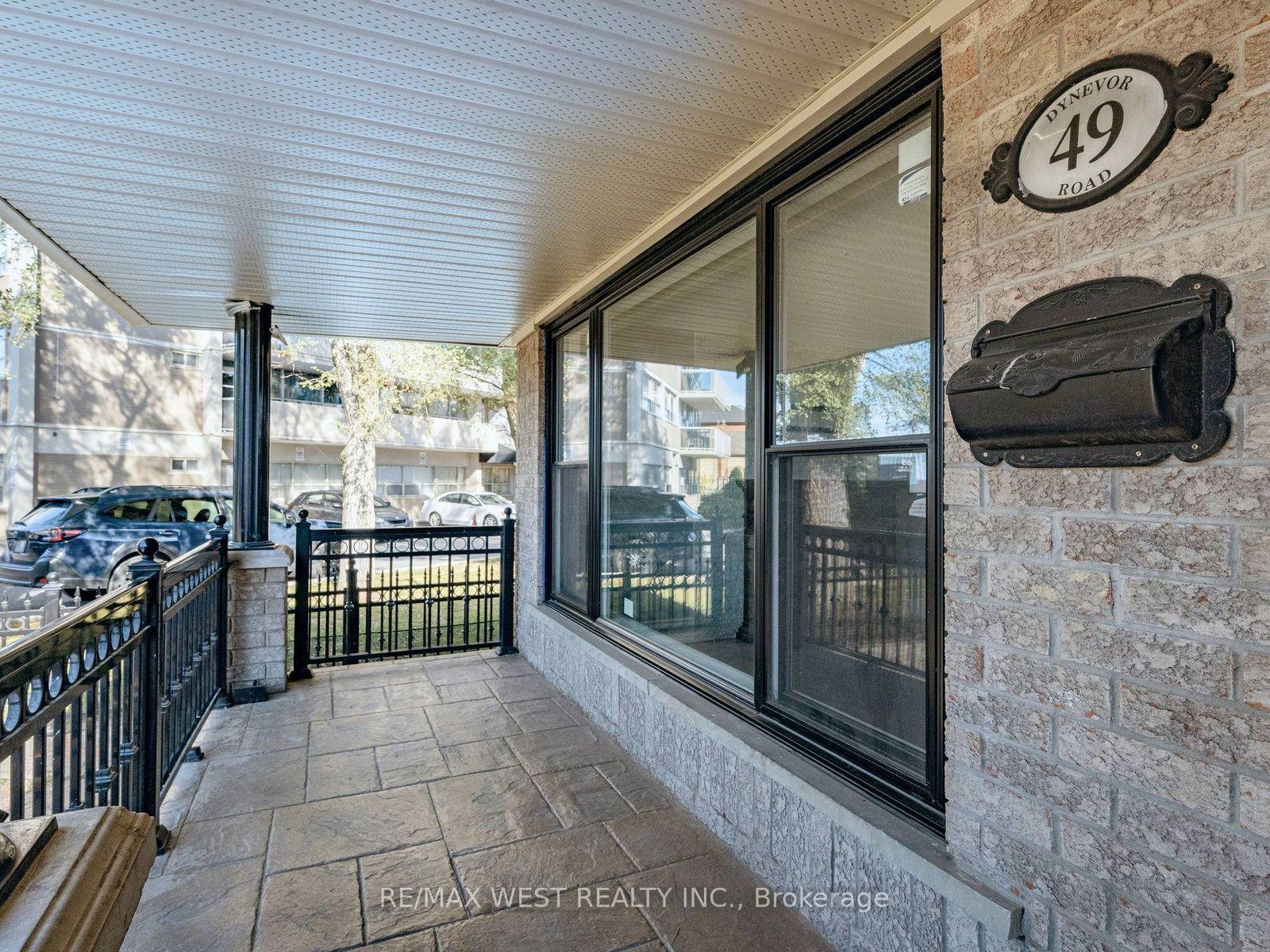 Photo 3 of 49 Dynevor Road, Toronto, Caledonia-Fairbank — HOMEH