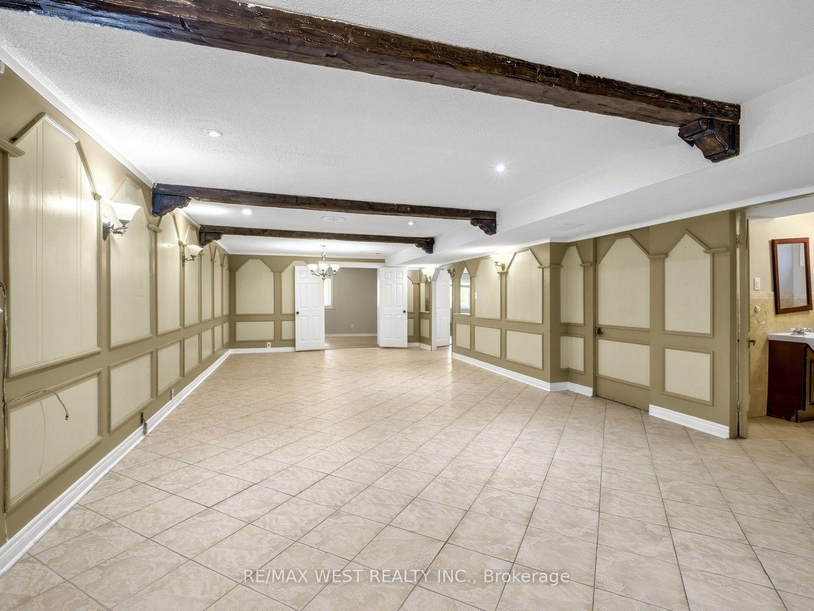 Photo 21 of 49 Dynevor Road, Toronto, Caledonia-Fairbank — HOMEH