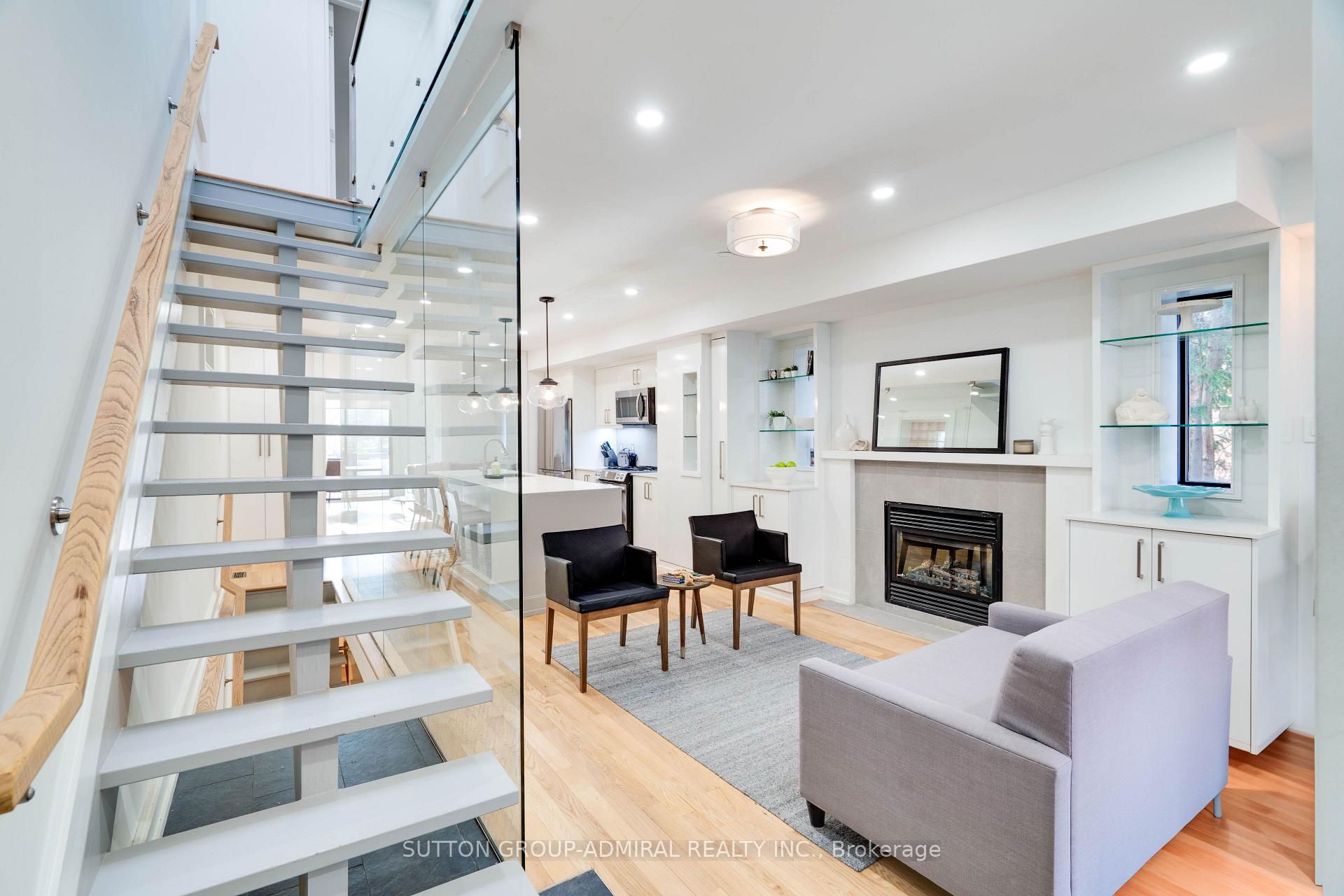 Photo 3 of 127 Orchard View Boulevard, Toronto, Yonge-Eglinton — HOMEH