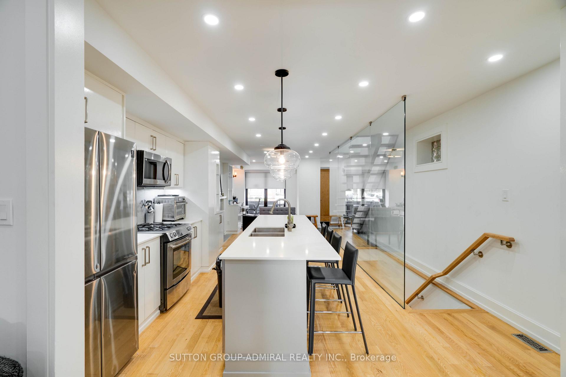 Photo 8 of 127 Orchard View Boulevard, Toronto, Yonge-Eglinton — HOMEH