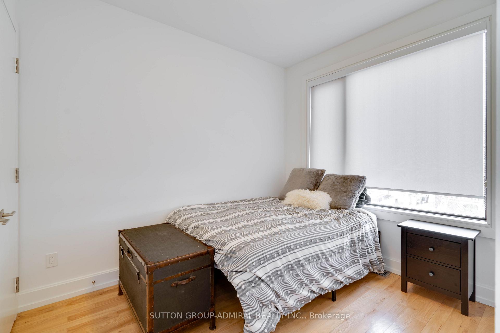 Photo 13 of 127 Orchard View Boulevard, Toronto, Yonge-Eglinton — HOMEH