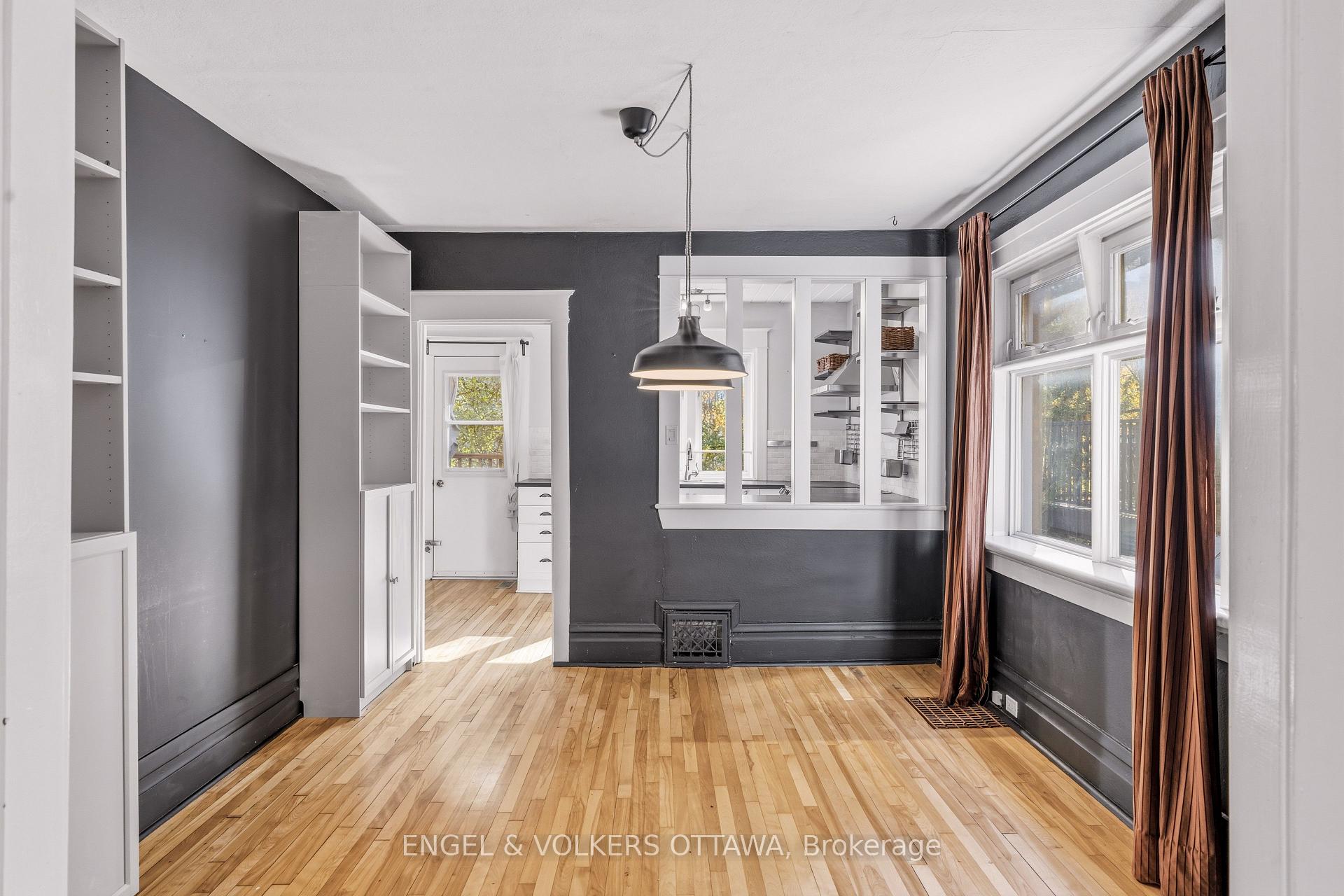 Photo 8 of 12 Clarey Avenue, Ottawa, Glebe — HOMEH