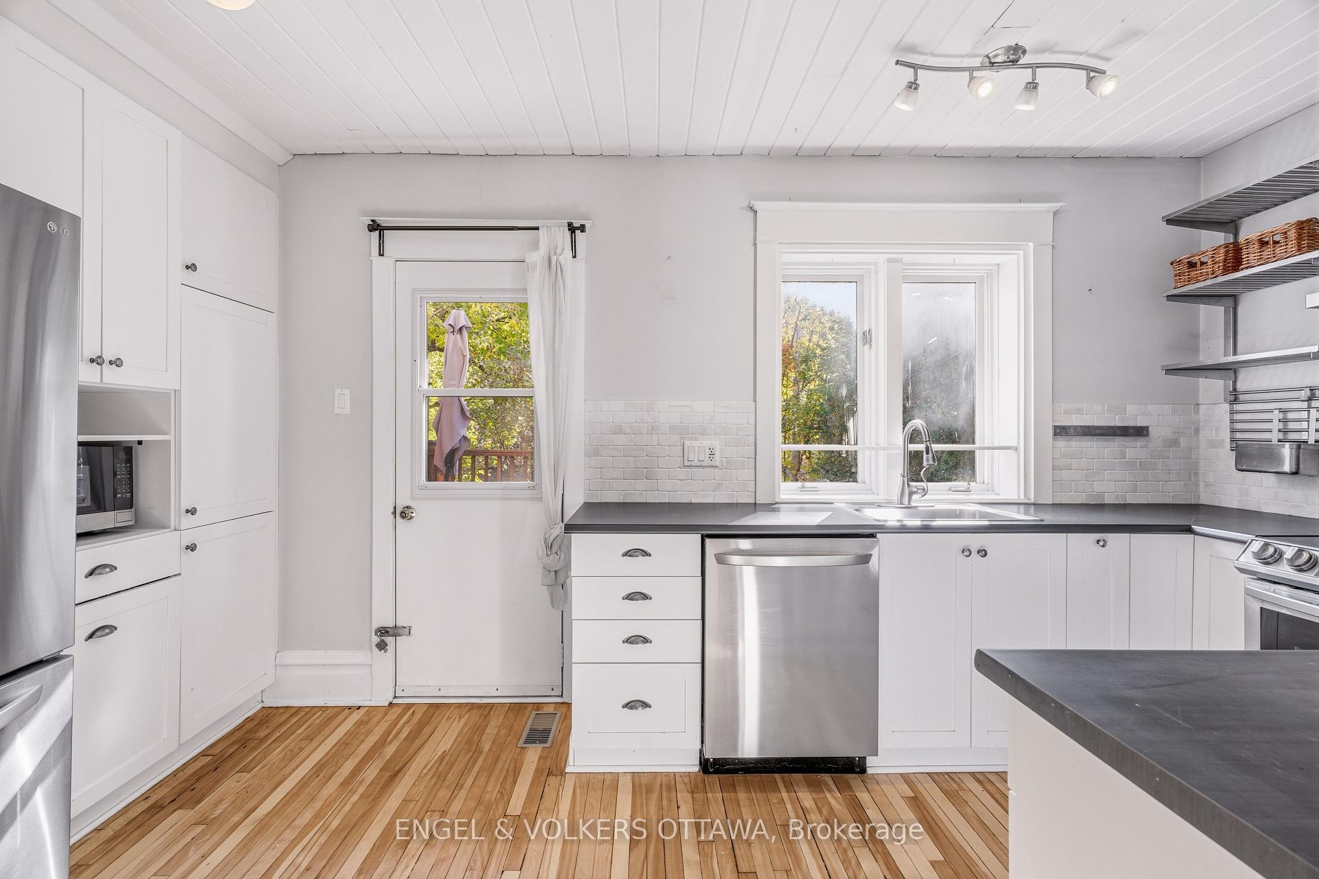 Photo 15 of 12 Clarey Avenue, Ottawa, Glebe — HOMEH