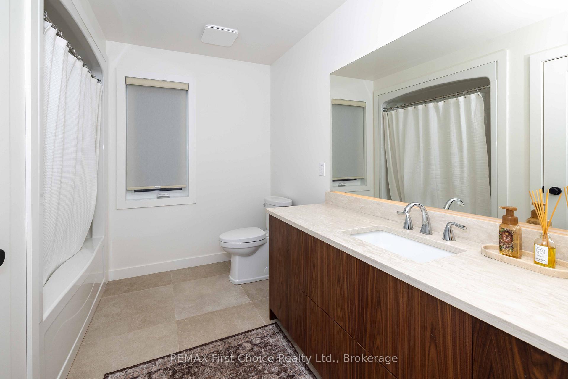Photo 21 of 186 Bruin Crescent, Thunder Bay, Parkdale — HOMEH
