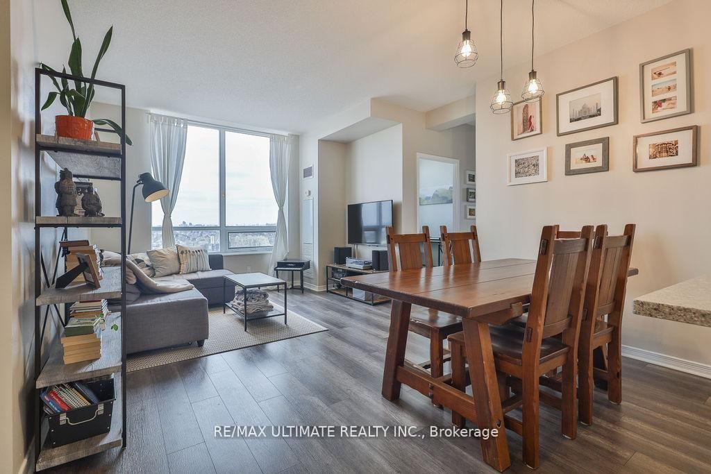 Front of Unit 2404, 60 Heintzman Street