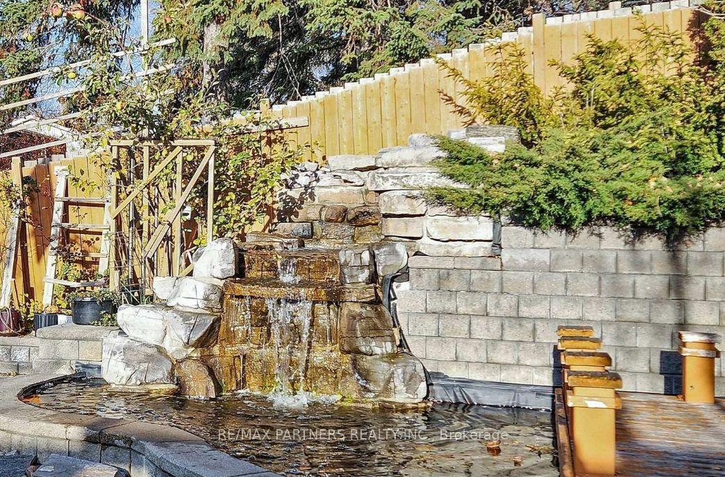 Photo 13 of 88 Cherrystone Drive, North York, Hillcrest Village — HOMEH