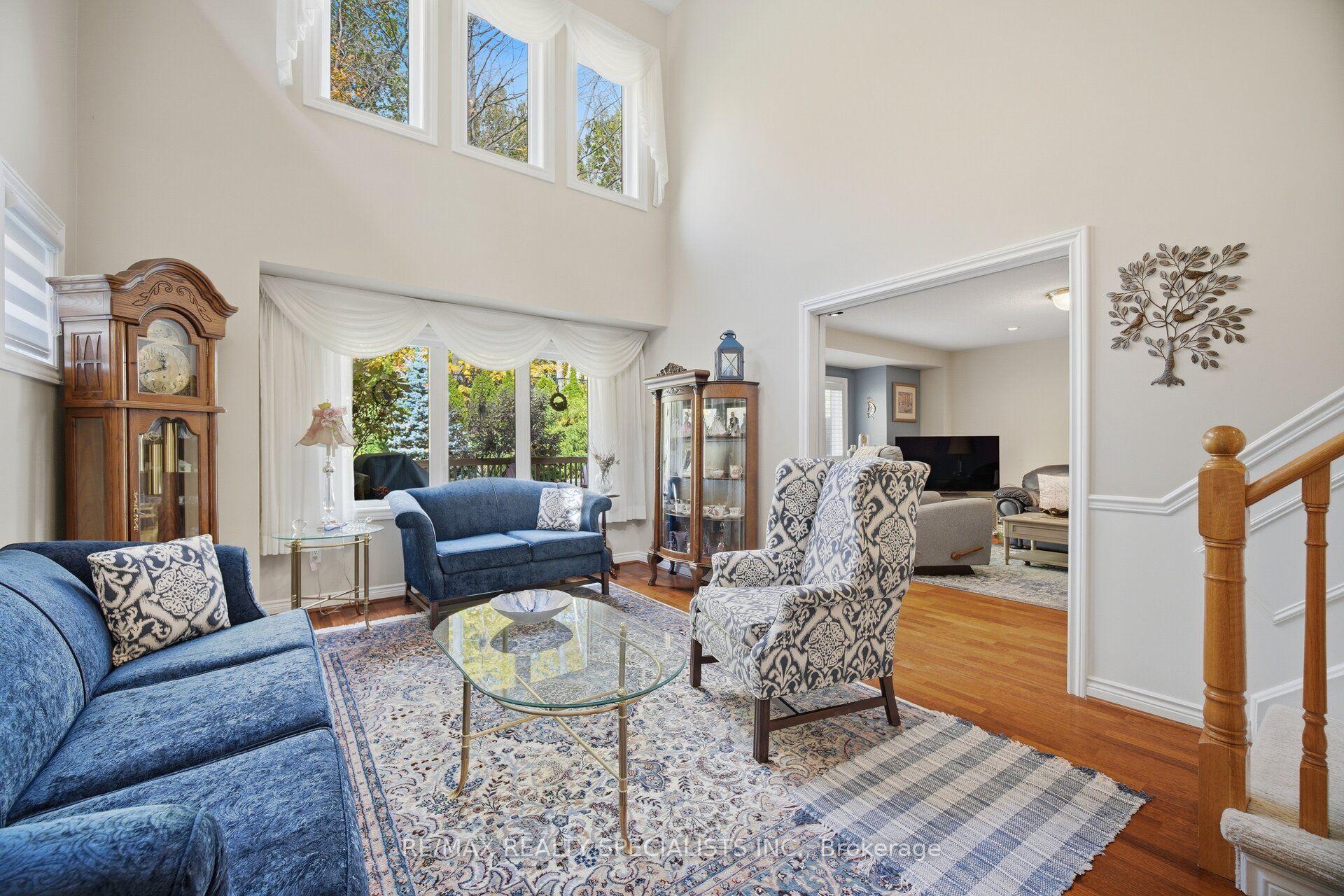 Photo 3 of Unit 6, 5490 Glen Erin Drive, Mississauga, Central Erin Mills — HOMEH