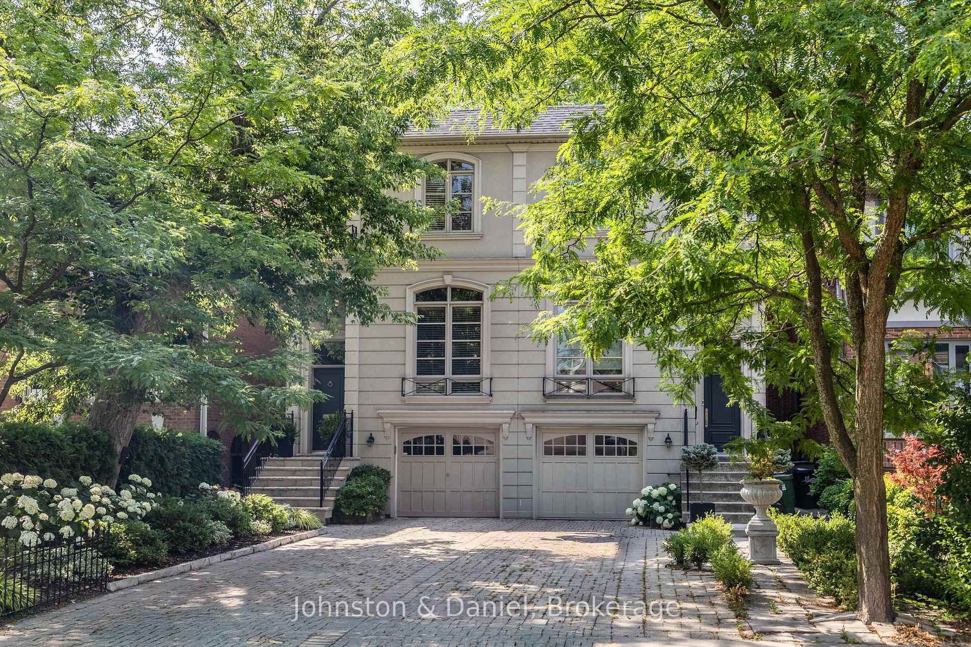 Photo 1 of 47 Castlefield Avenue, Toronto, Yonge-Eglinton — HOMEH