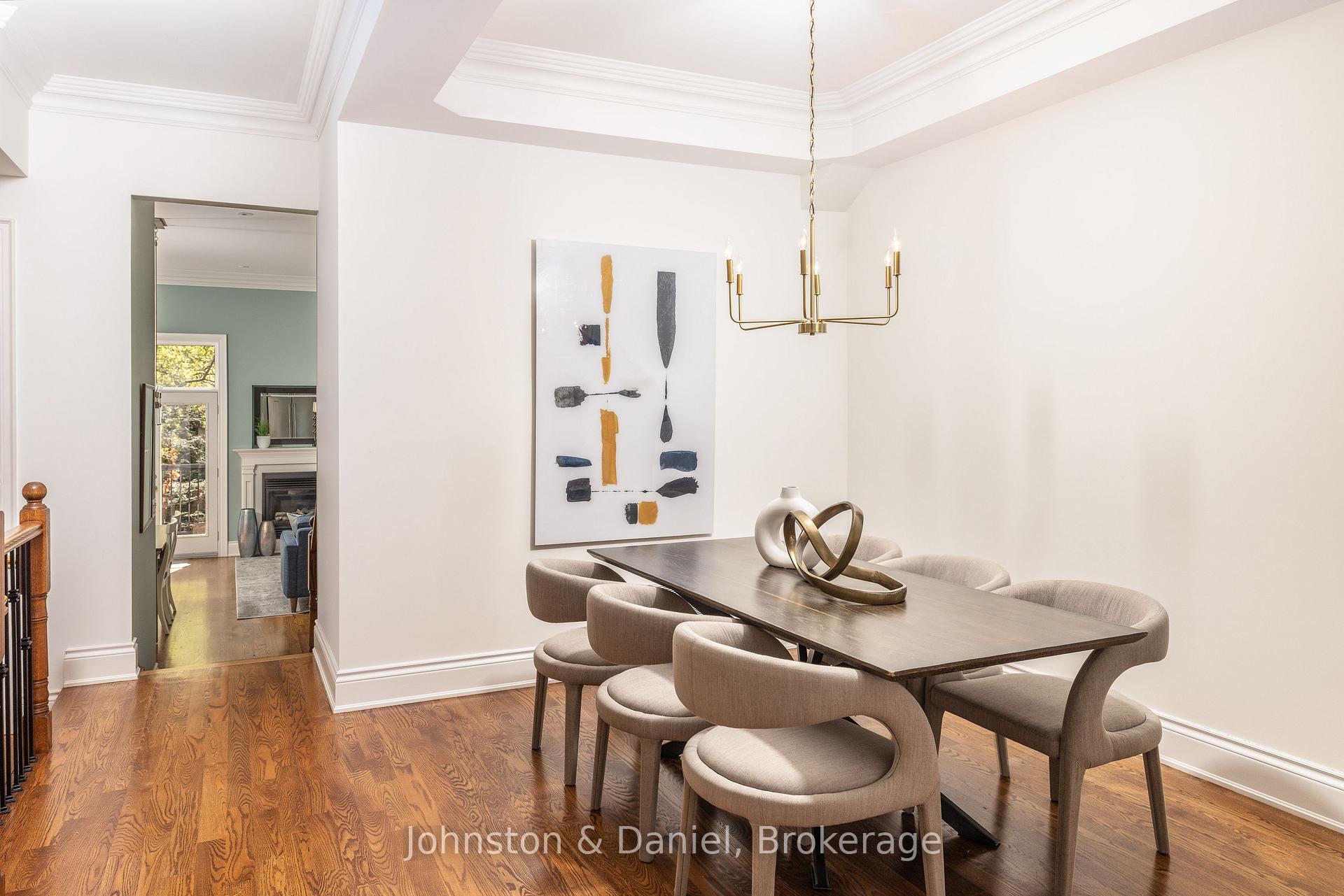 Photo 13 of 47 Castlefield Avenue, Toronto, Yonge-Eglinton — HOMEH