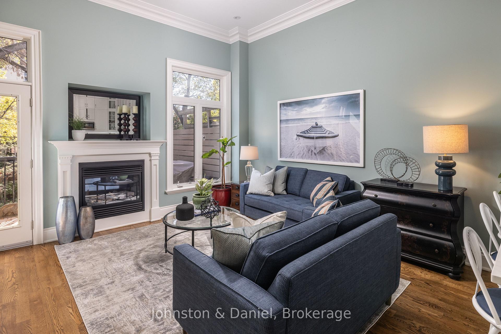 Photo 19 of 47 Castlefield Avenue, Toronto, Yonge-Eglinton — HOMEH