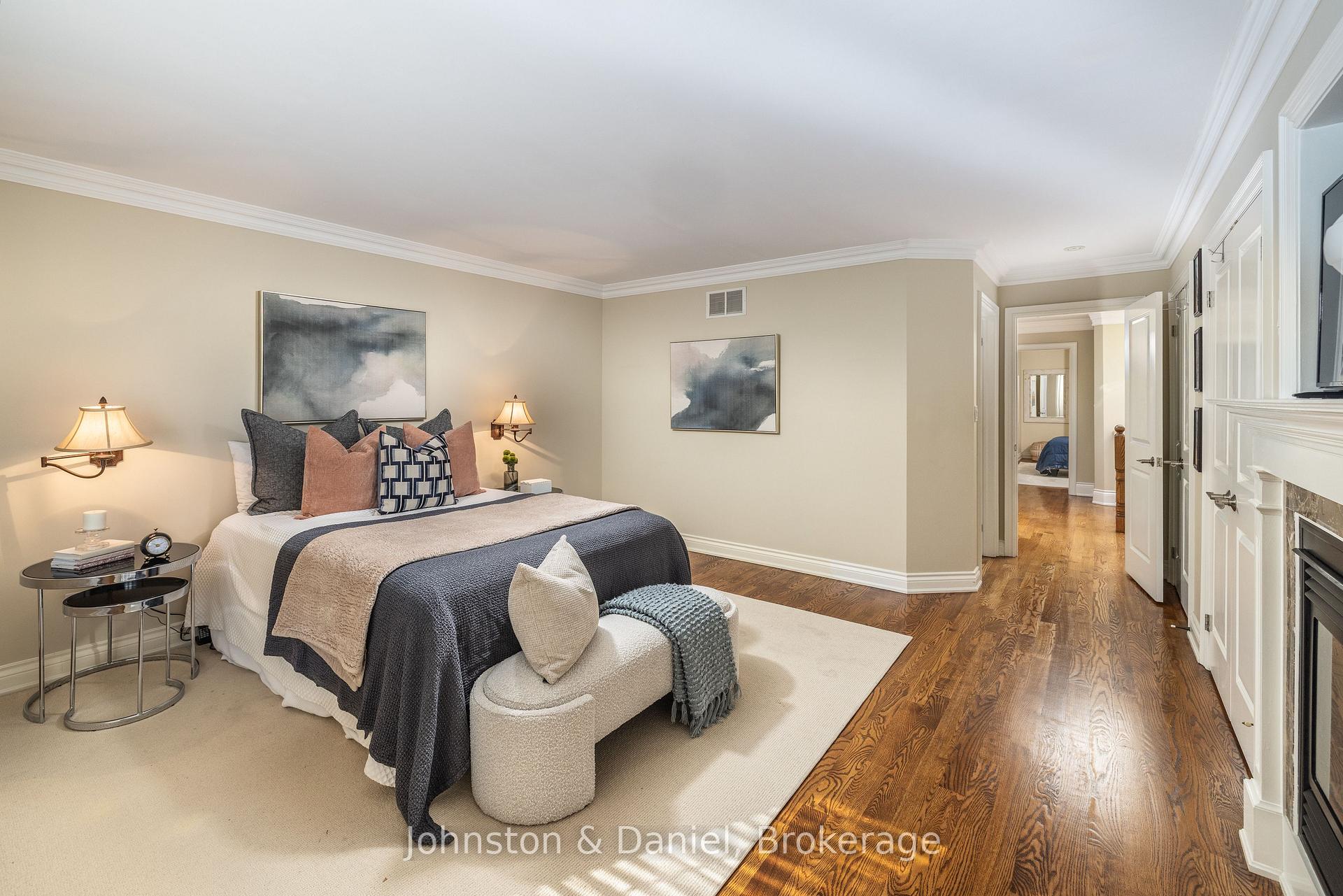 Photo 29 of 47 Castlefield Avenue, Toronto, Yonge-Eglinton — HOMEH