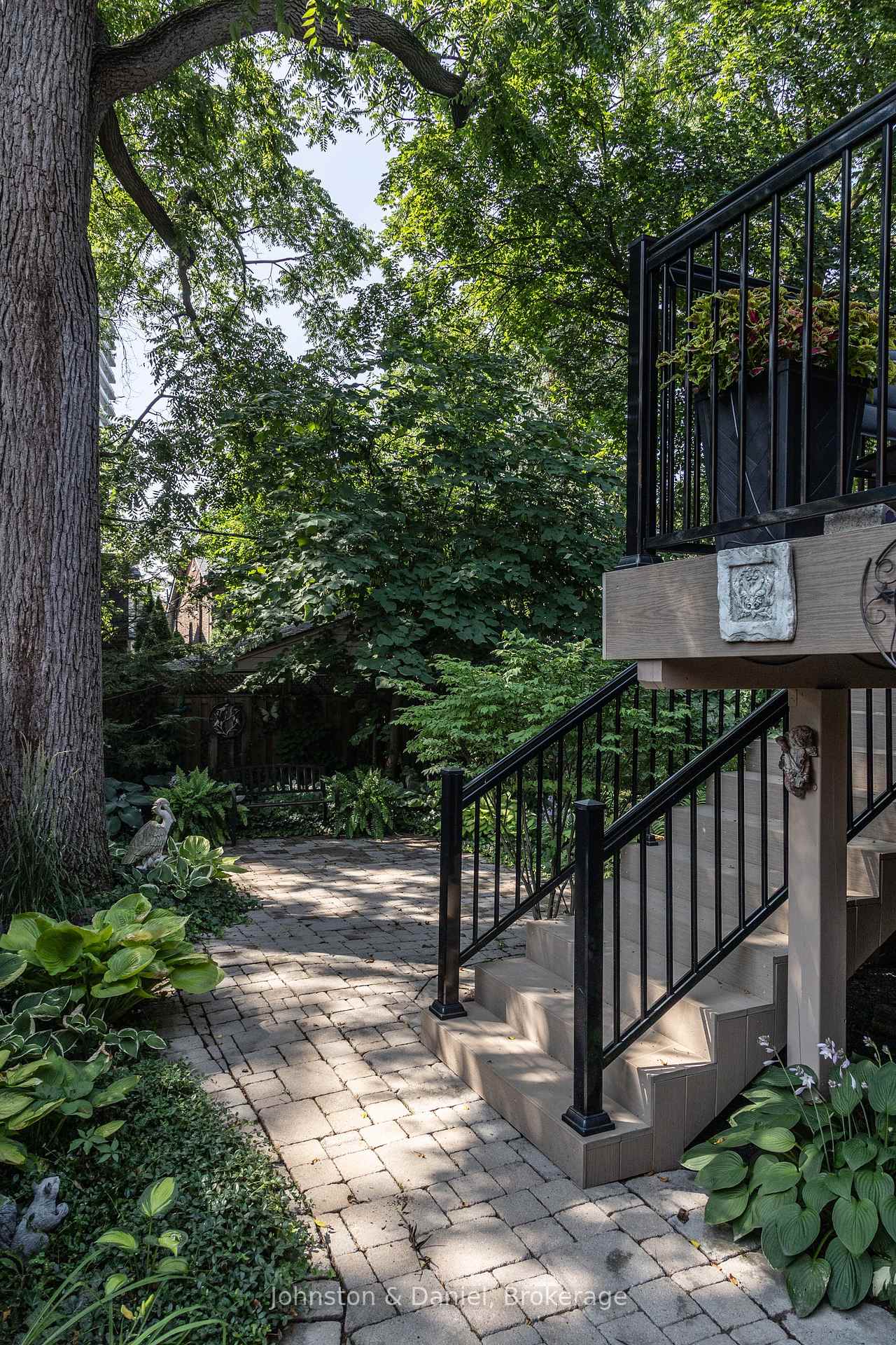 Photo 53 of 47 Castlefield Avenue, Toronto, Yonge-Eglinton — HOMEH