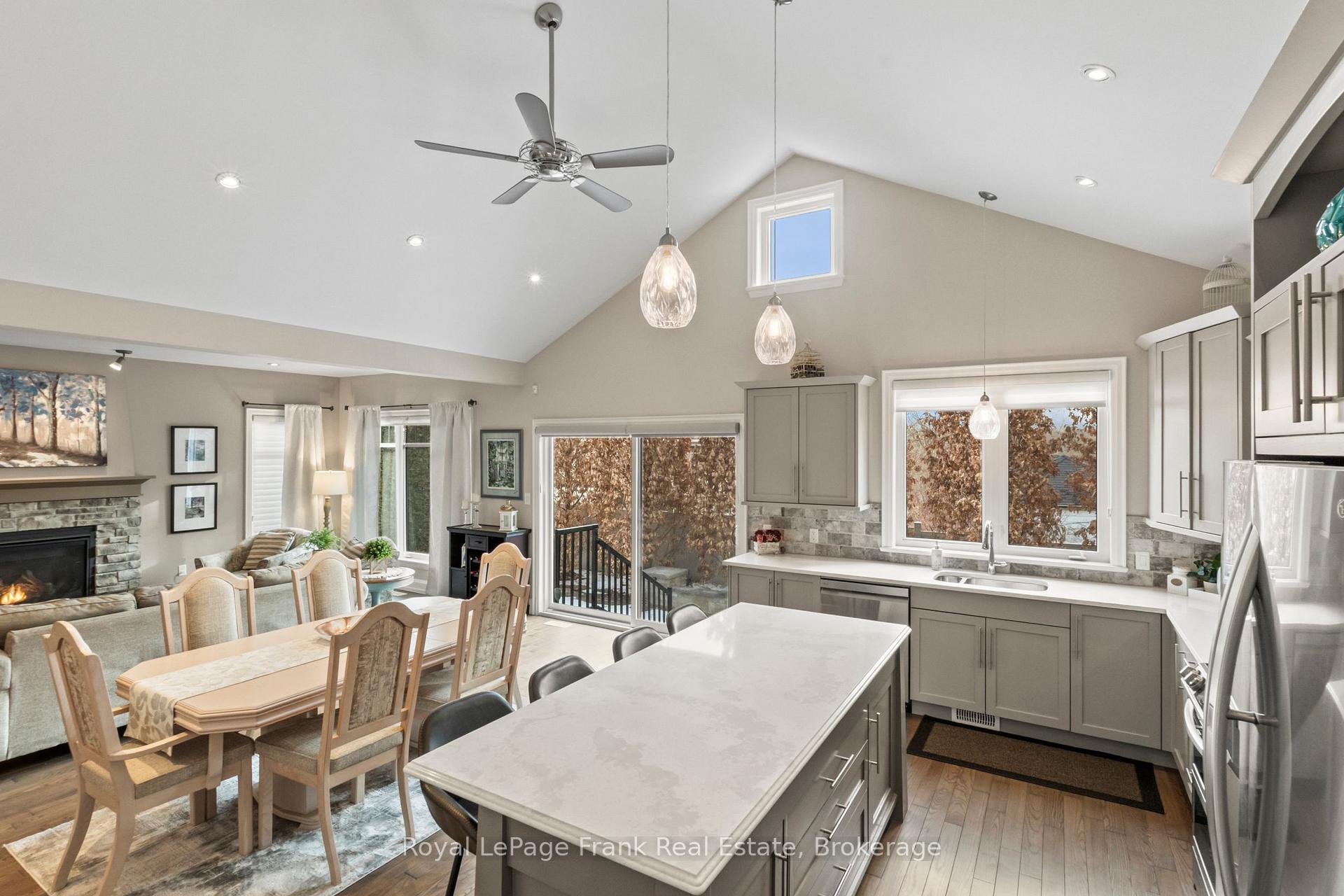 Photo 10 of 864 Burnham Street, Cobourg — HOMEH