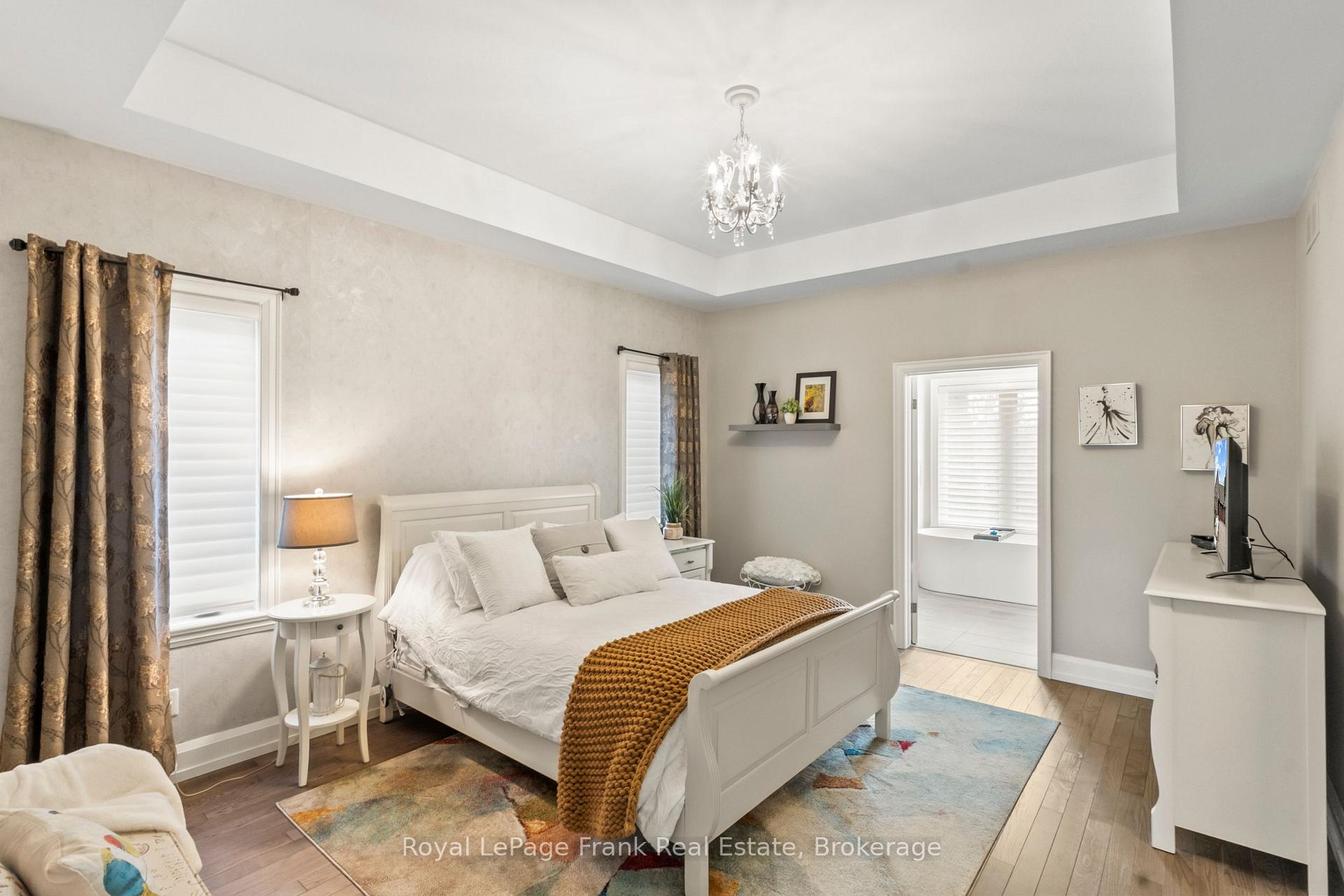 Photo 15 of 864 Burnham Street, Cobourg — HOMEH
