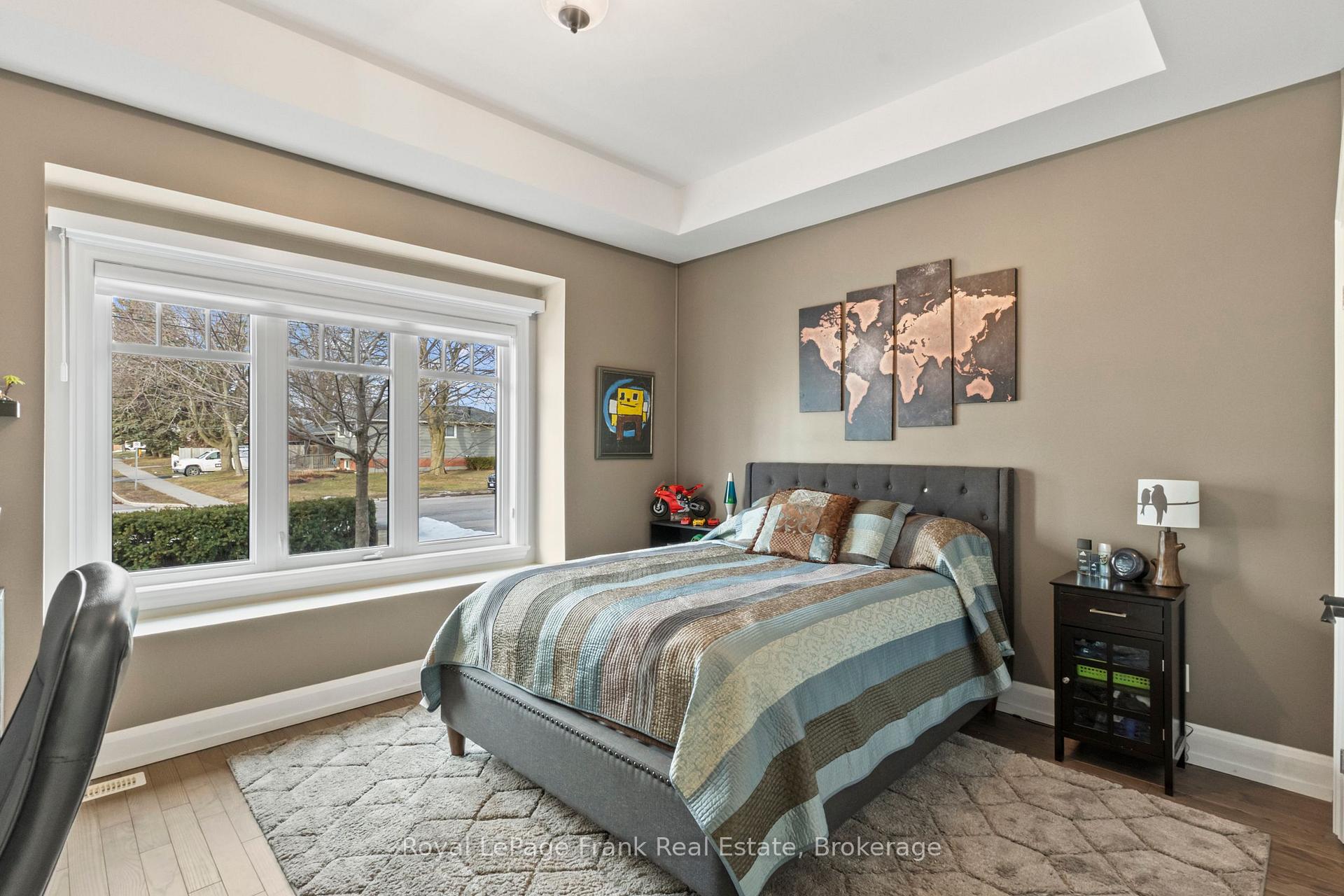 Photo 19 of 864 Burnham Street, Cobourg — HOMEH