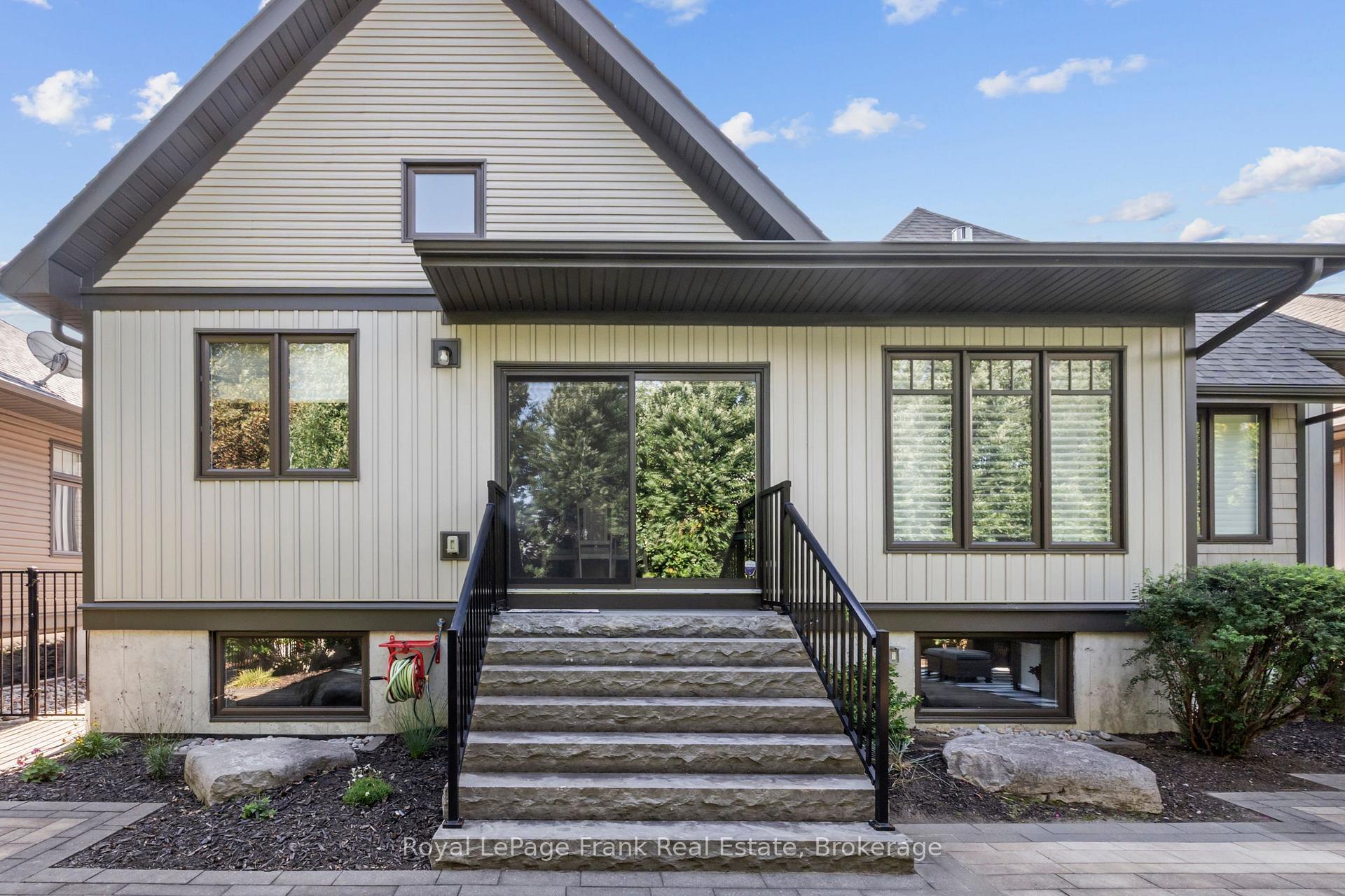 Photo 31 of 864 Burnham Street, Cobourg — HOMEH