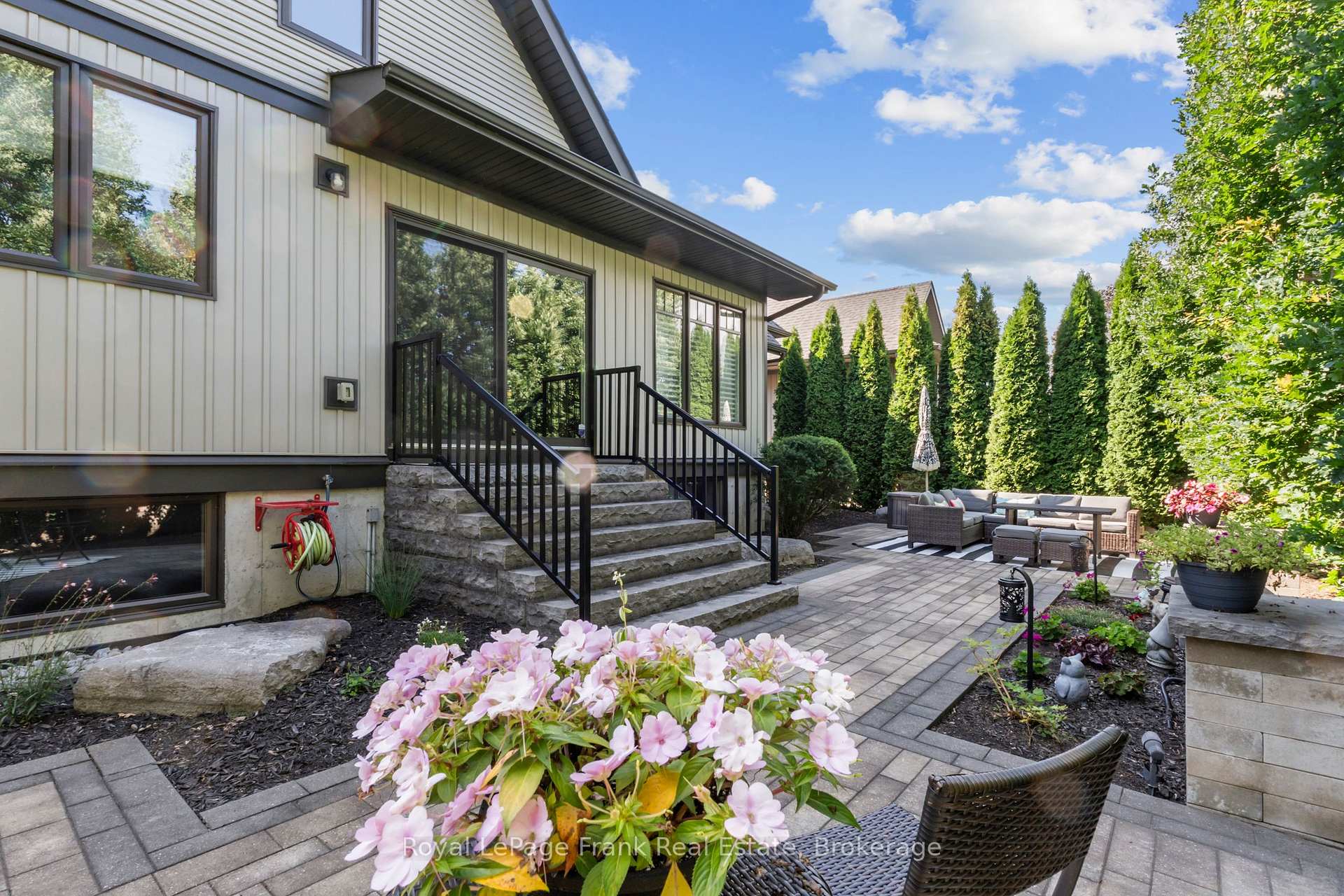 Photo 37 of 864 Burnham Street, Cobourg — HOMEH