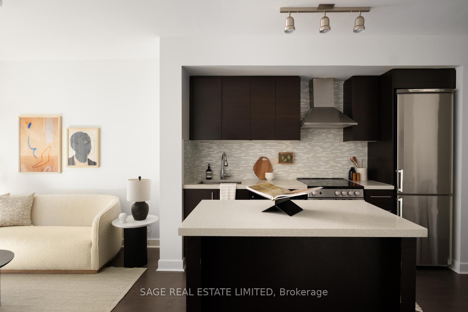 Photo 2 of Unit 313, 58 Orchard View Boulevard, Toronto, Yonge-Eglinton — HOMEH