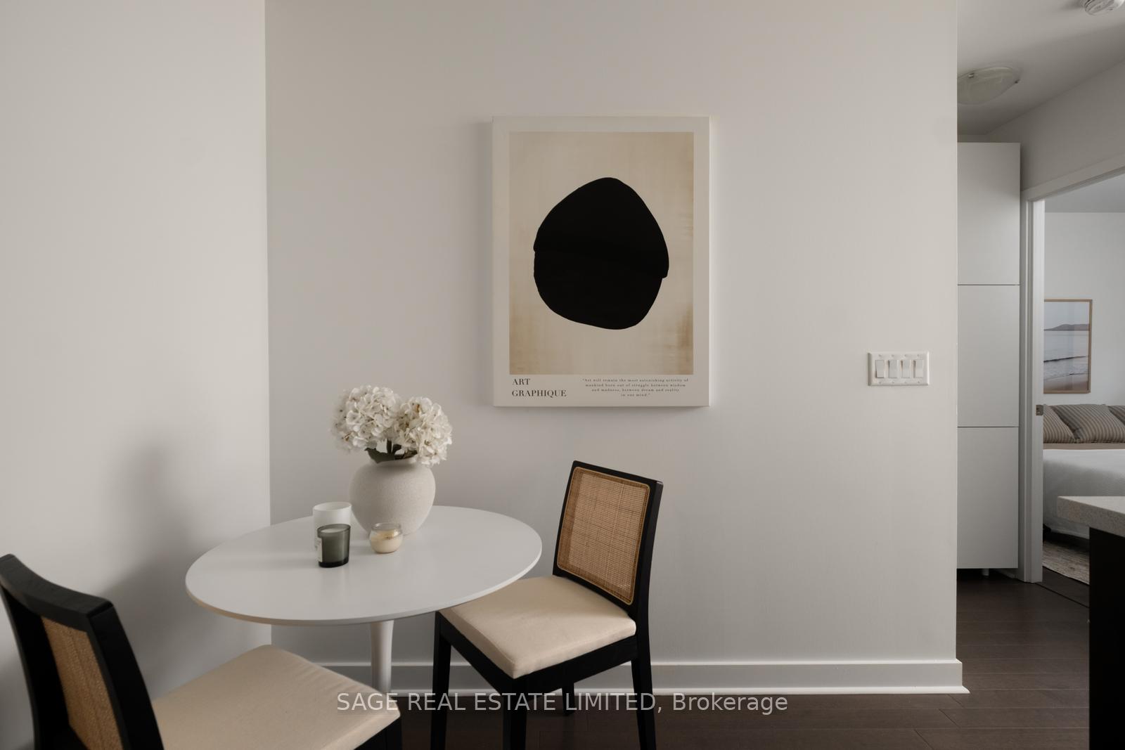 Photo 10 of Unit 313, 58 Orchard View Boulevard, Toronto, Yonge-Eglinton — HOMEH
