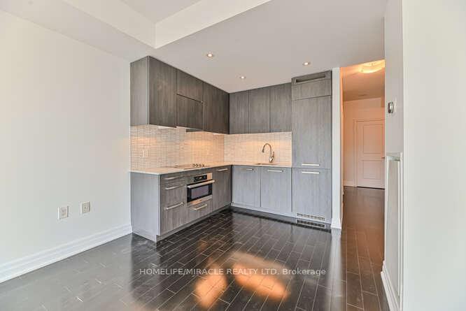 Photo 21 of Unit 3712, 8 The Esplanade N, Toronto, Waterfront Communities — HOMEH
