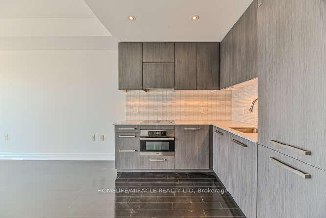Photo 22 of Unit 3712, 8 The Esplanade N, Toronto, Waterfront Communities — HOMEH
