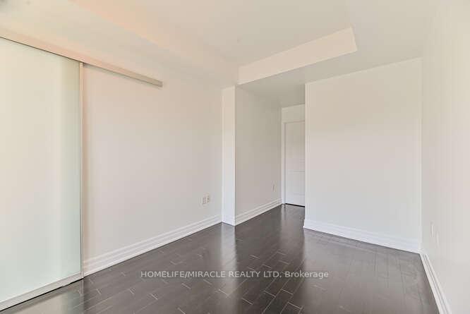 Photo 31 of Unit 3712, 8 The Esplanade N, Toronto, Waterfront Communities — HOMEH