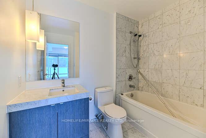 Photo 35 of Unit 3712, 8 The Esplanade N, Toronto, Waterfront Communities — HOMEH