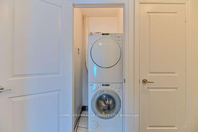 Photo 38 of Unit 3712, 8 The Esplanade N, Toronto, Waterfront Communities — HOMEH