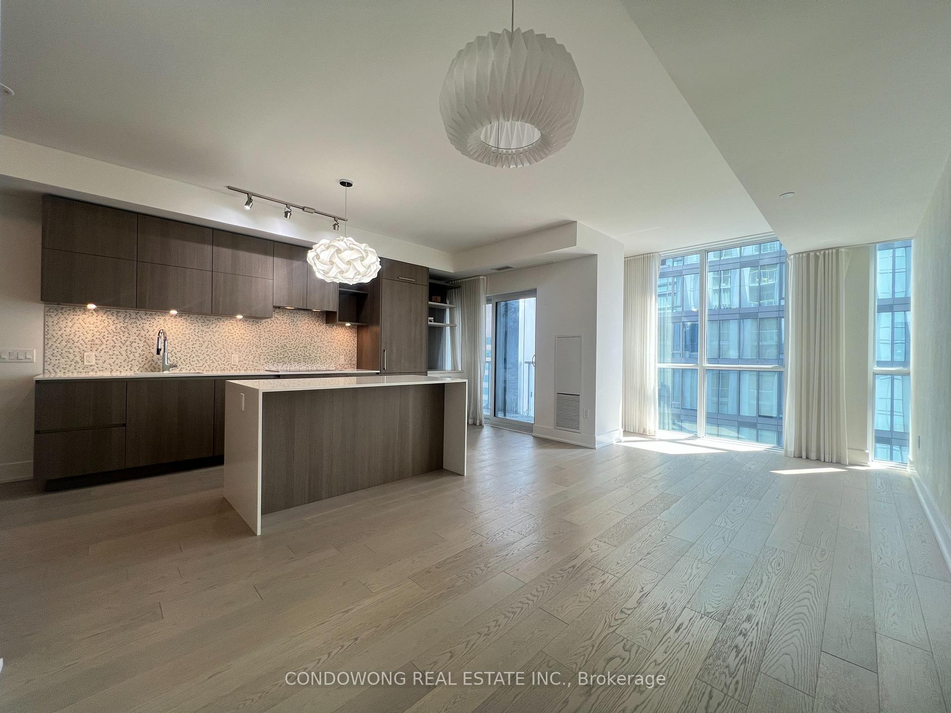 Photo of Unit 3801, 1 Yorkville Avenue