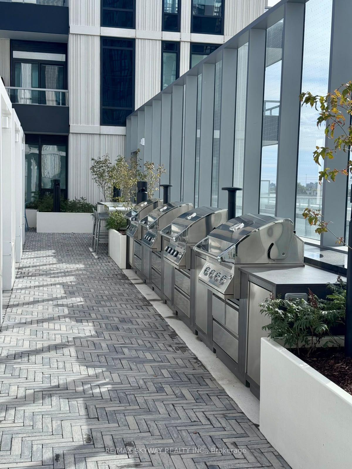 Photo 34 of Unit 903, 21 Meadowdale Road, Vaughan, Vaughan Corporate Centre — HOMEH