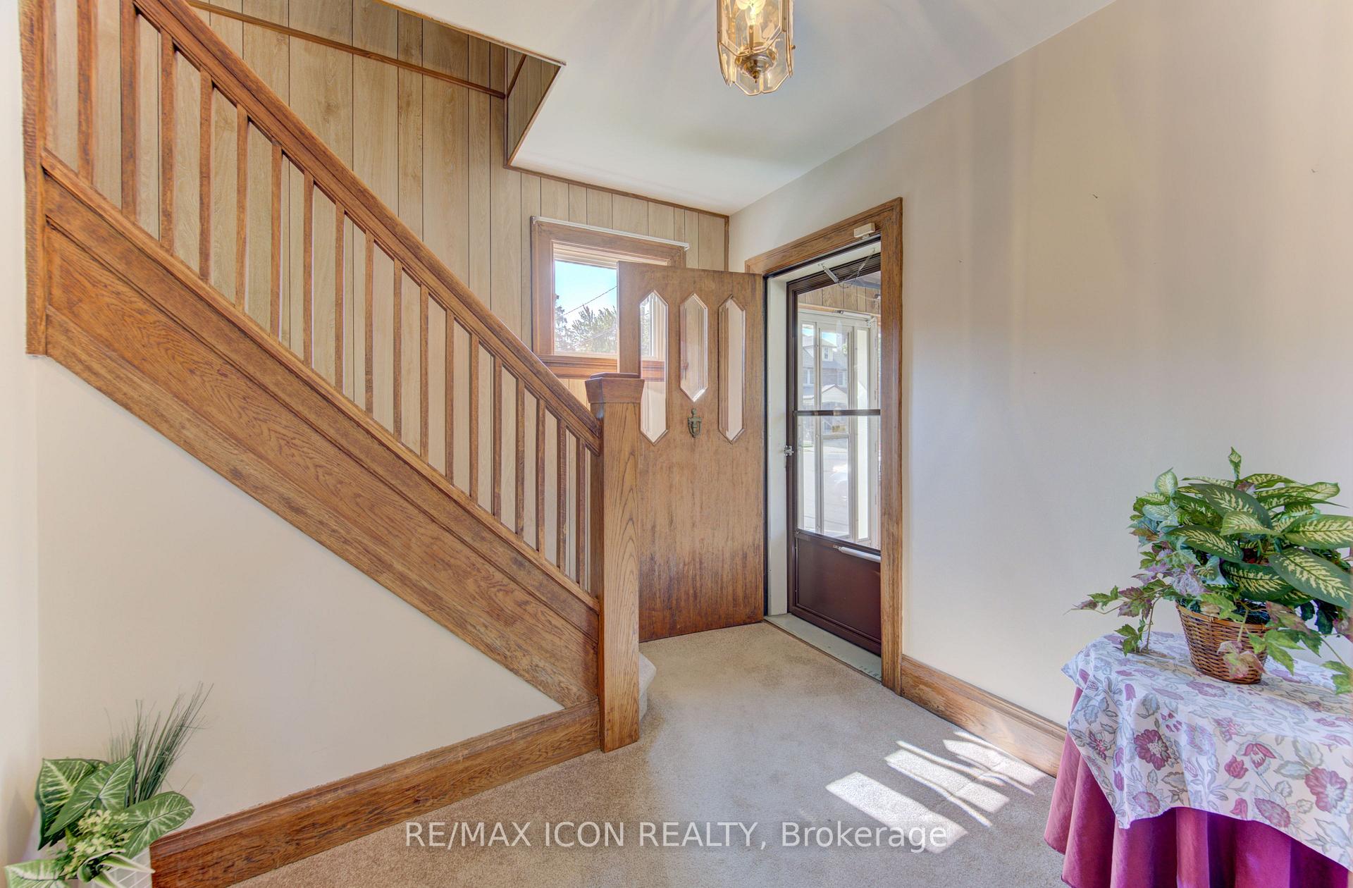 Photo 7 of 224 Weber Street E, Kitchener — HOMEH