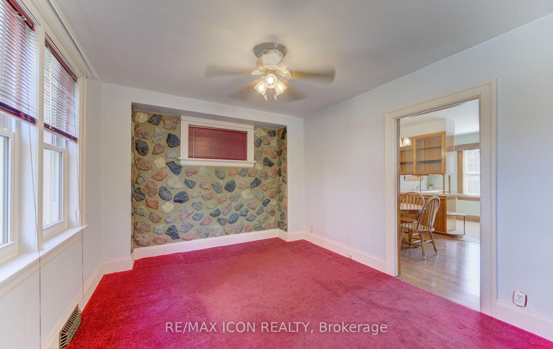 Photo 11 of 224 Weber Street E, Kitchener — HOMEH