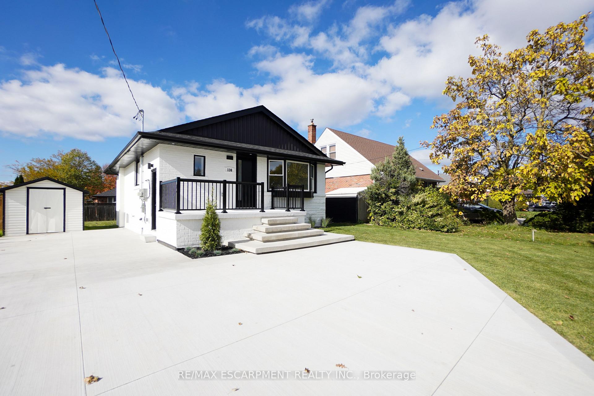 Photo of 136 Warren Avenue