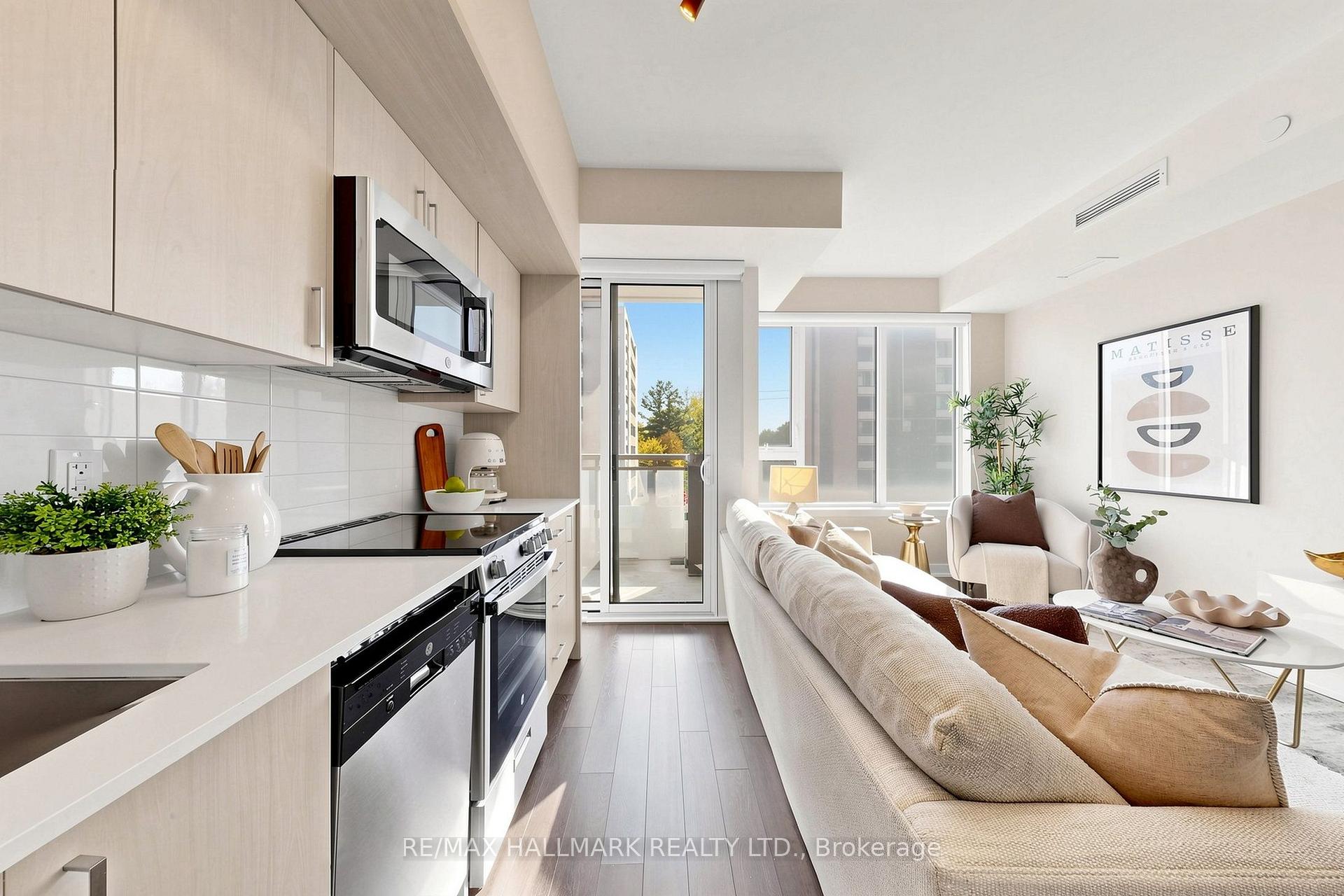 Photo 5 of Unit 305, 1 Cardiff Road, Toronto, Mount Pleasant West — HOMEH