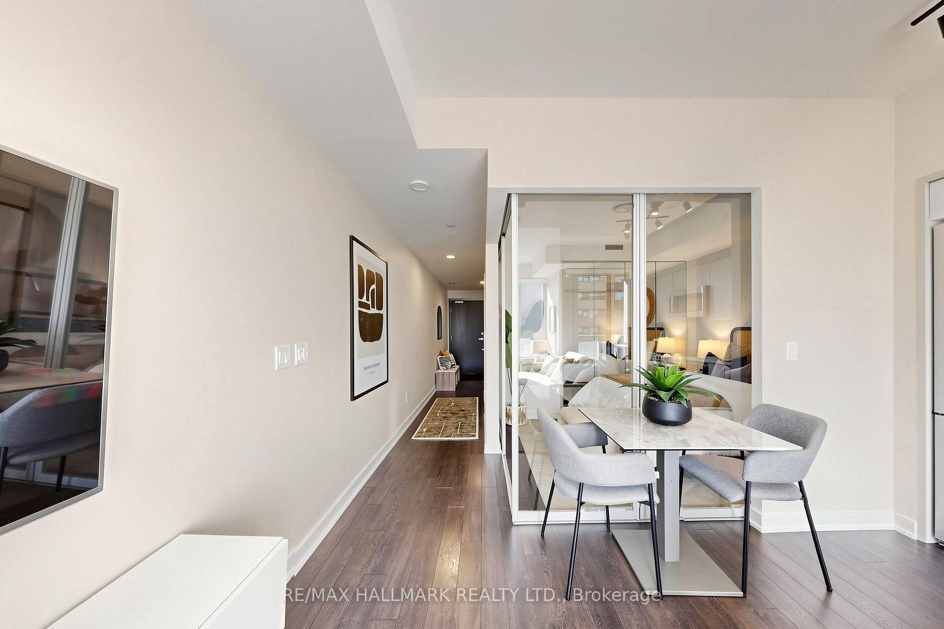 Photo 8 of Unit 305, 1 Cardiff Road, Toronto, Mount Pleasant West — HOMEH