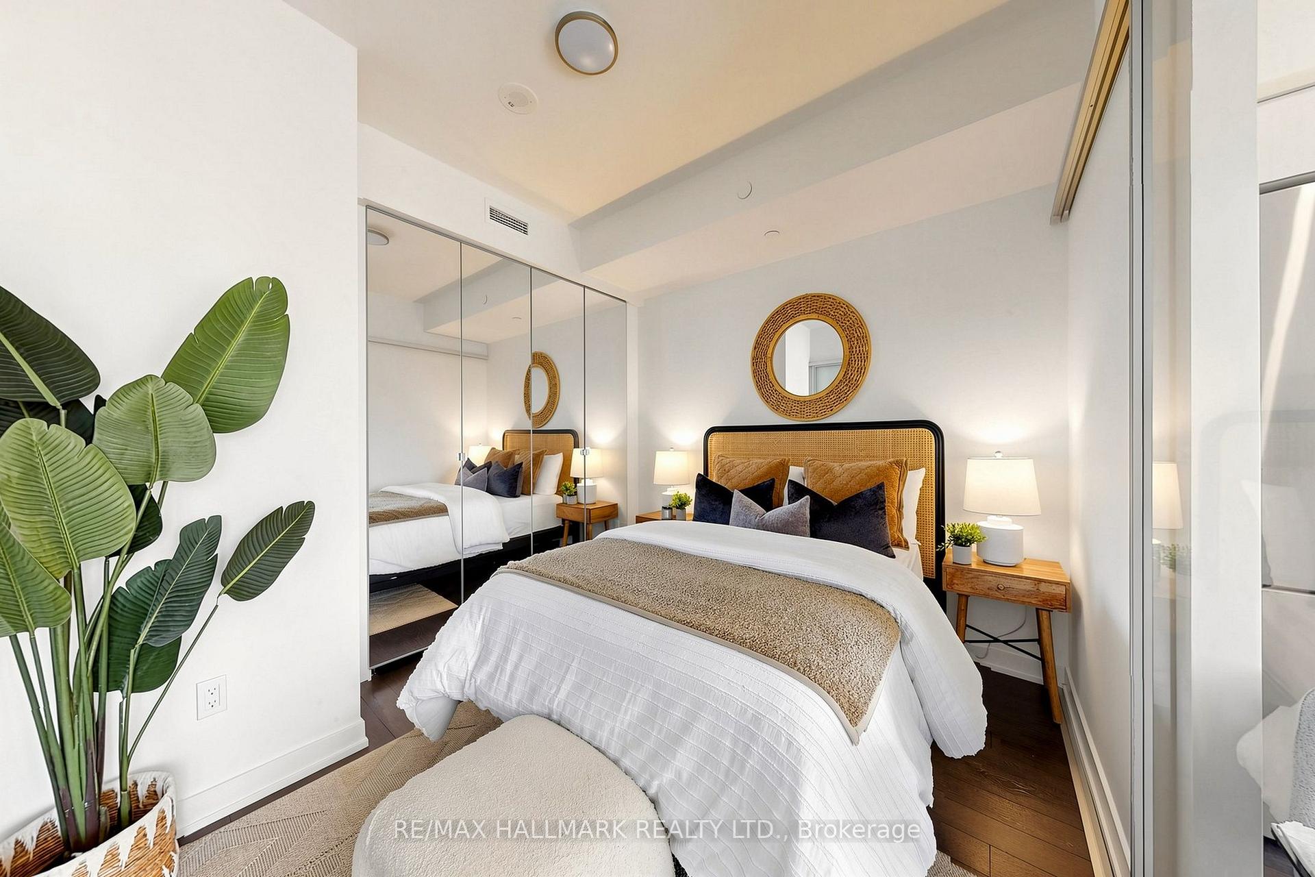 Photo 9 of Unit 305, 1 Cardiff Road, Toronto, Mount Pleasant West — HOMEH