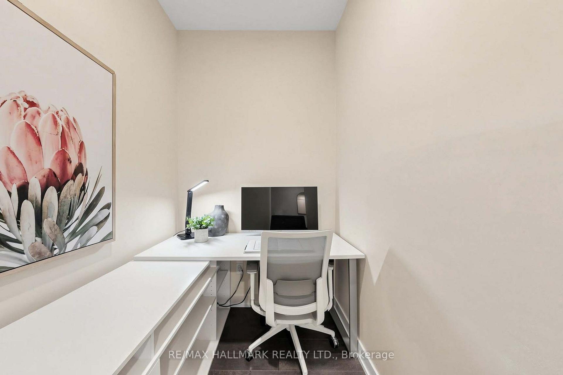 Photo 12 of Unit 305, 1 Cardiff Road, Toronto, Mount Pleasant West — HOMEH