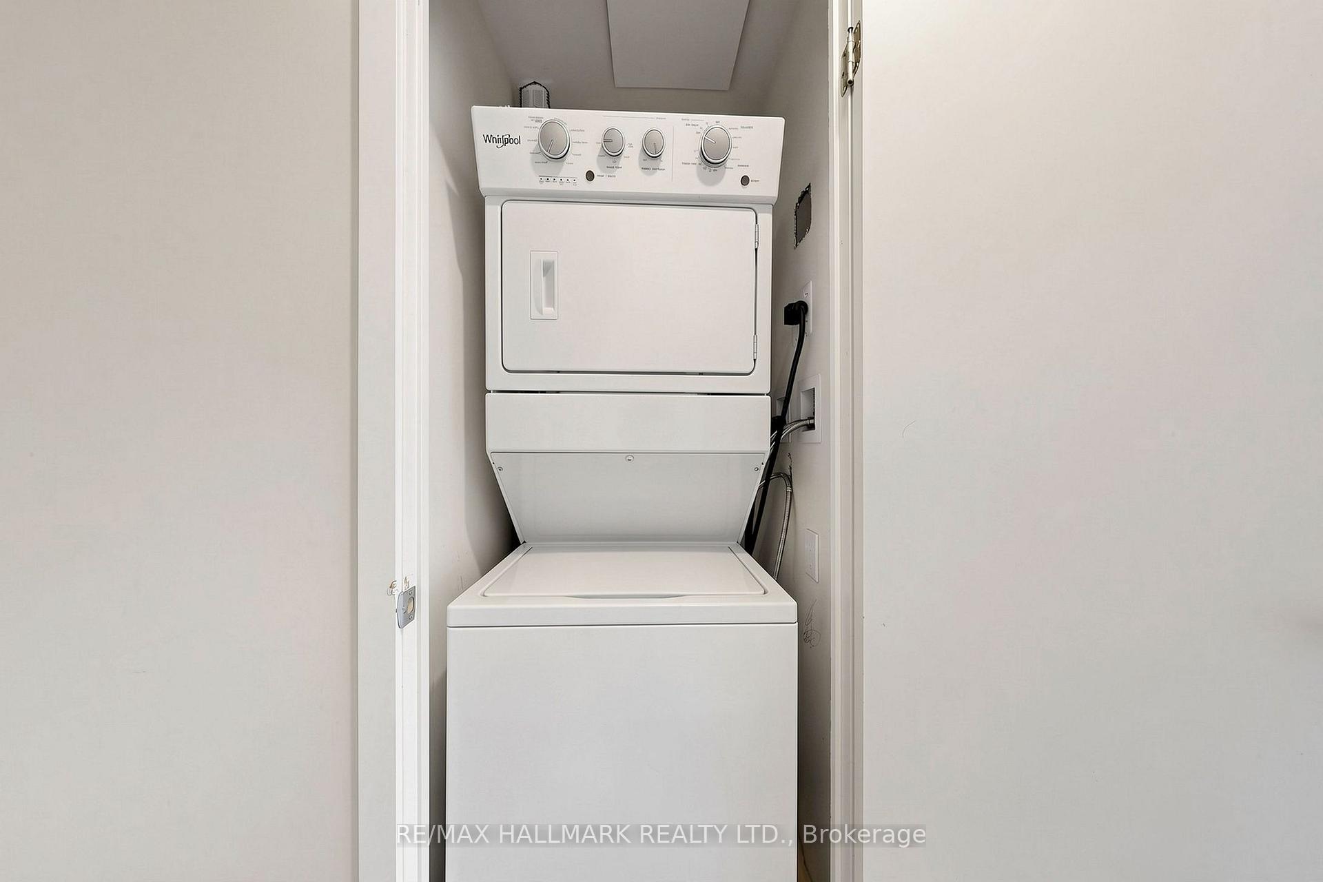 Photo 14 of Unit 305, 1 Cardiff Road, Toronto, Mount Pleasant West — HOMEH