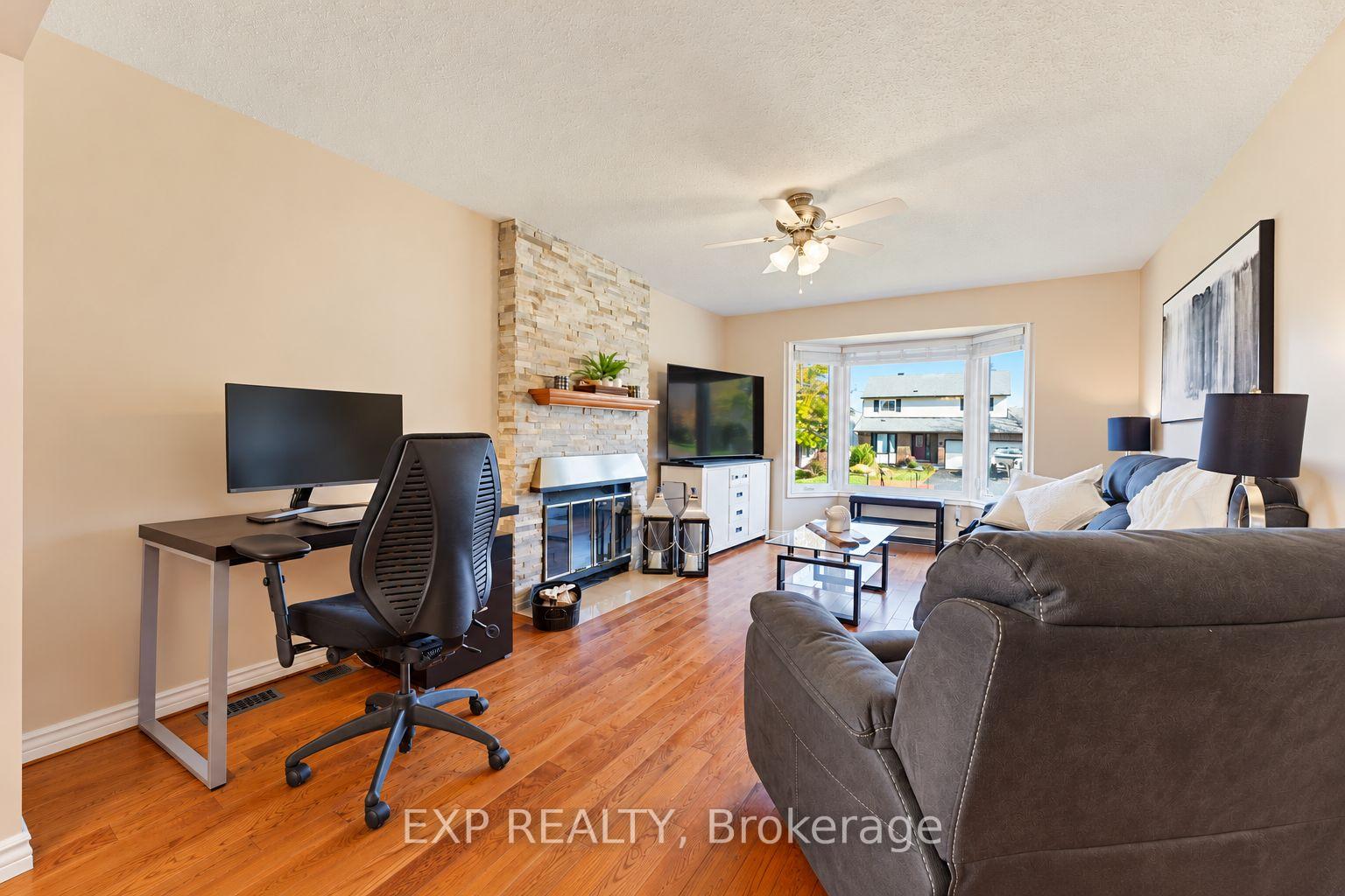 Photo 8 of 6450 Viseneau Drive, Ottawa, Chateauneuf — HOMEH