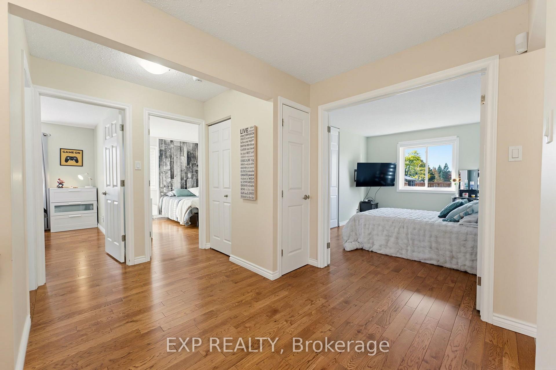 Photo 21 of 6450 Viseneau Drive, Ottawa, Chateauneuf — HOMEH