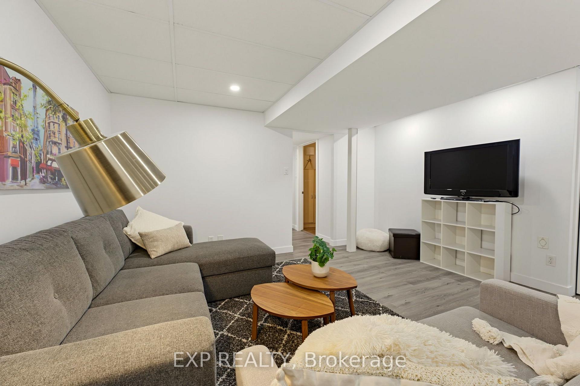 Photo 33 of 6450 Viseneau Drive, Ottawa, Chateauneuf — HOMEH