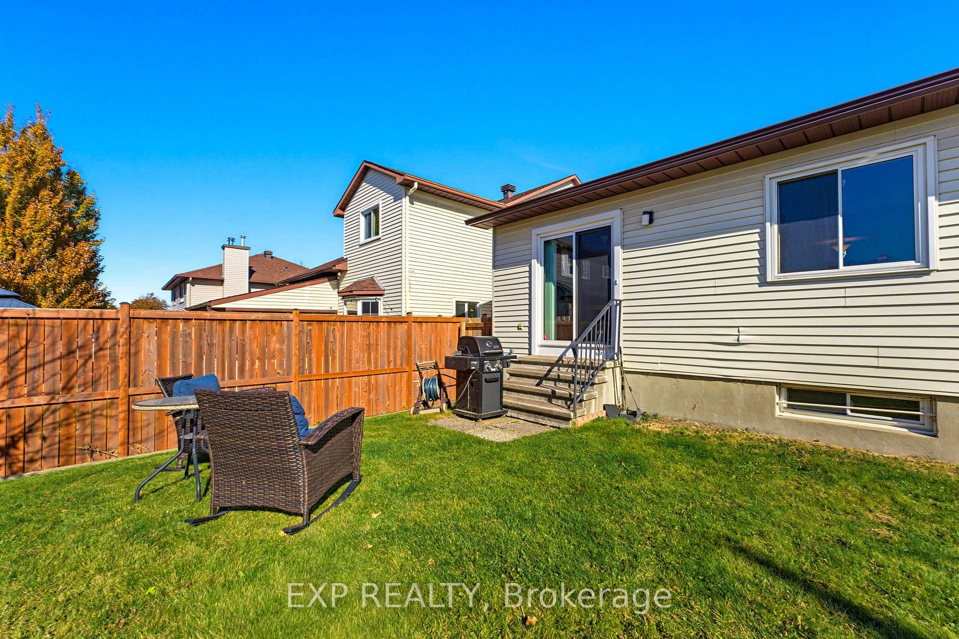 Photo 43 of 6450 Viseneau Drive, Ottawa, Chateauneuf — HOMEH