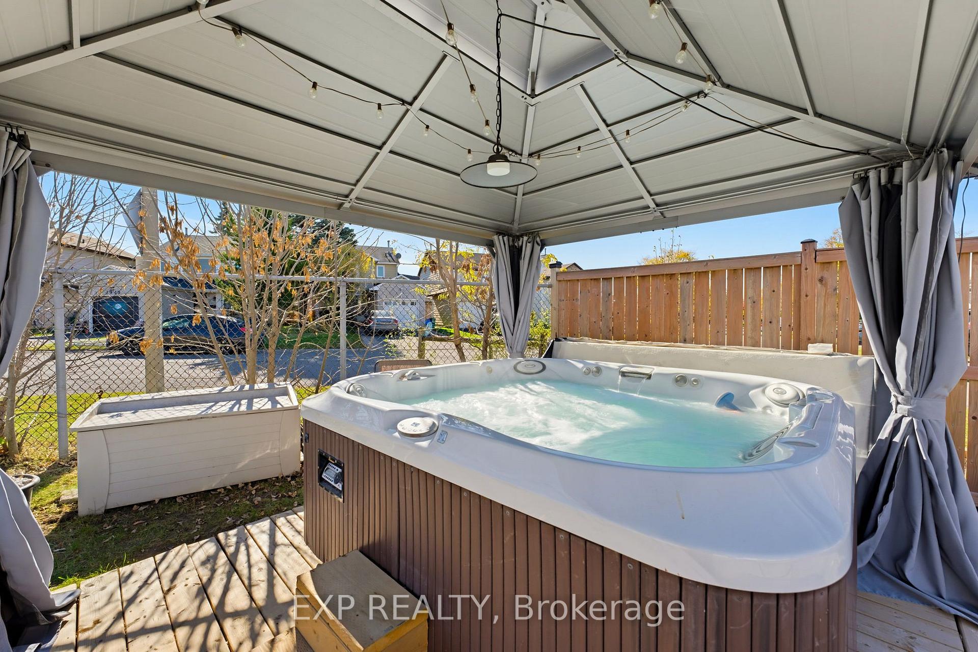 Photo 45 of 6450 Viseneau Drive, Ottawa, Chateauneuf — HOMEH